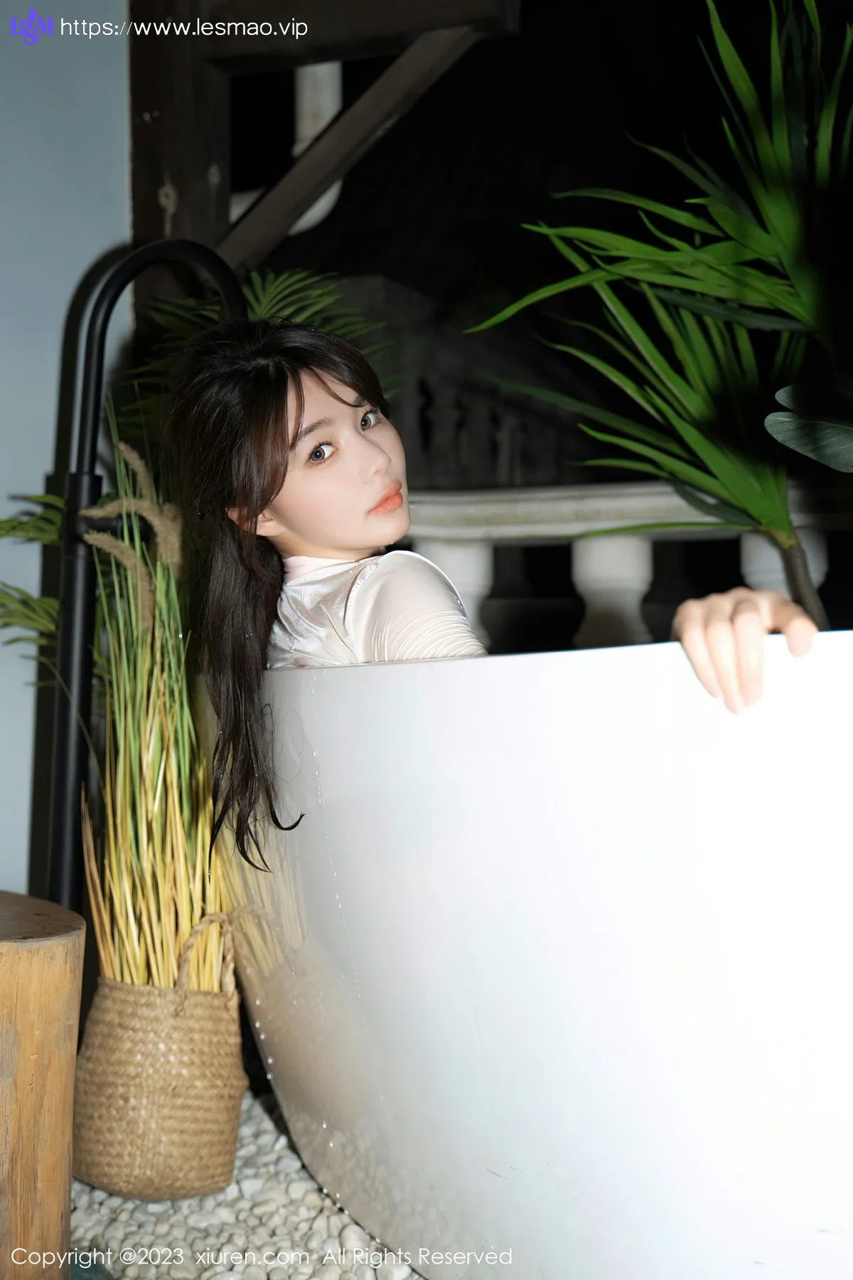 XiuRen 秀人 No.6489 婠婠么 浴室场景拍摄性感写真 - 51