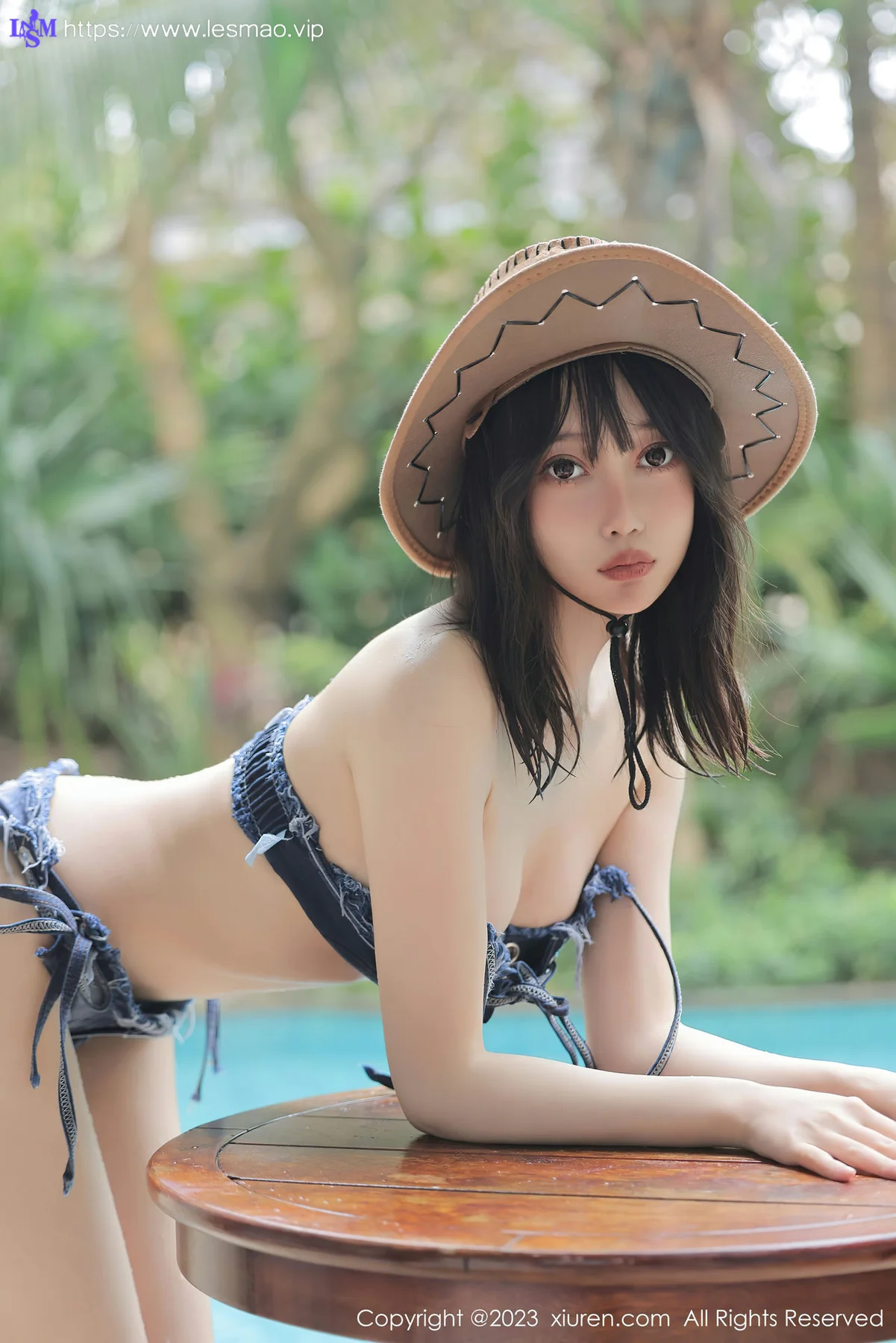 XiuRen 秀人 No.6504 玥儿玥er 牛仔比基尼二月万宁旅拍33 - 45
