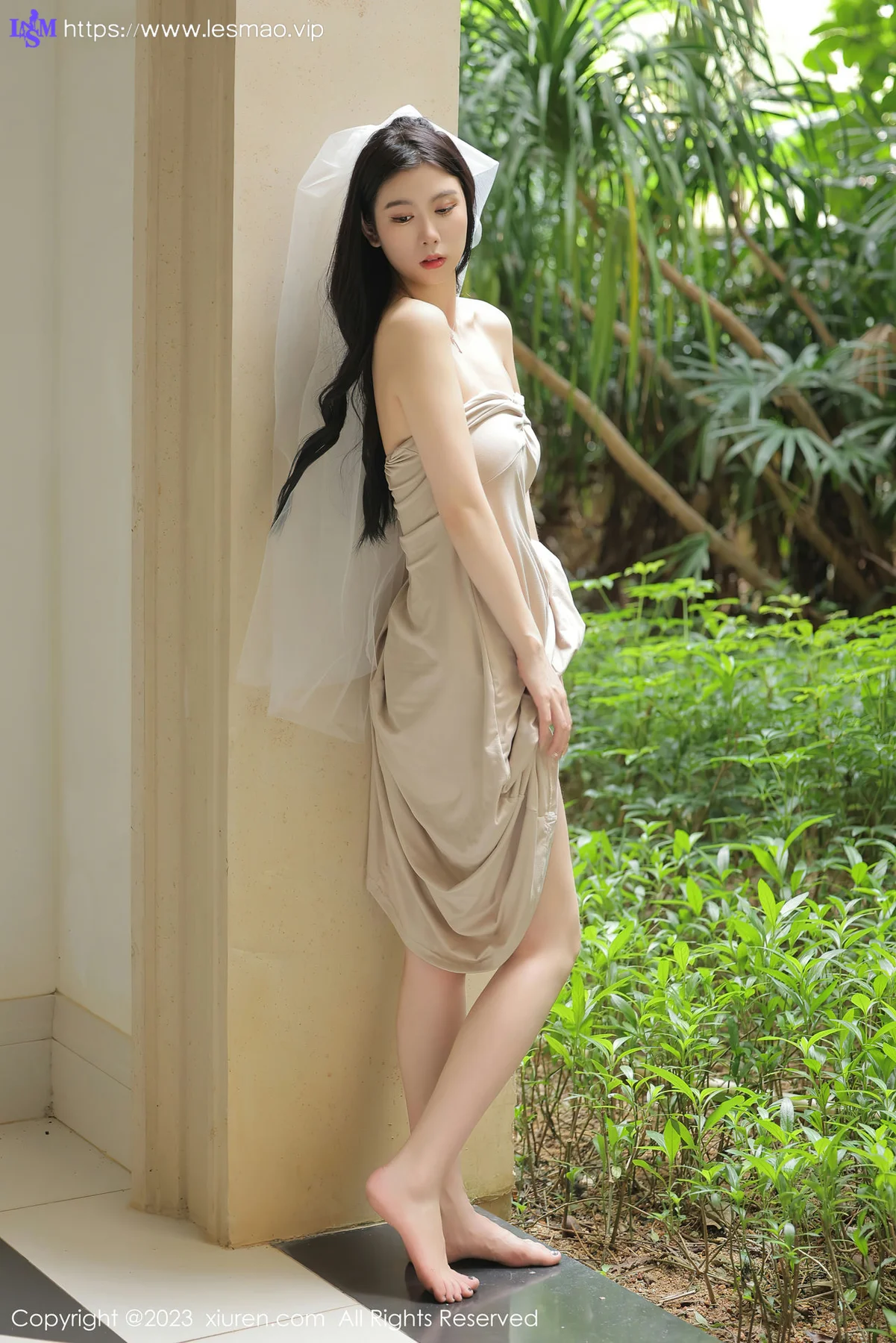 XiuRen 秀人 No.6513 李雅柔182CM 杏色吊带万宁旅拍 - 27
