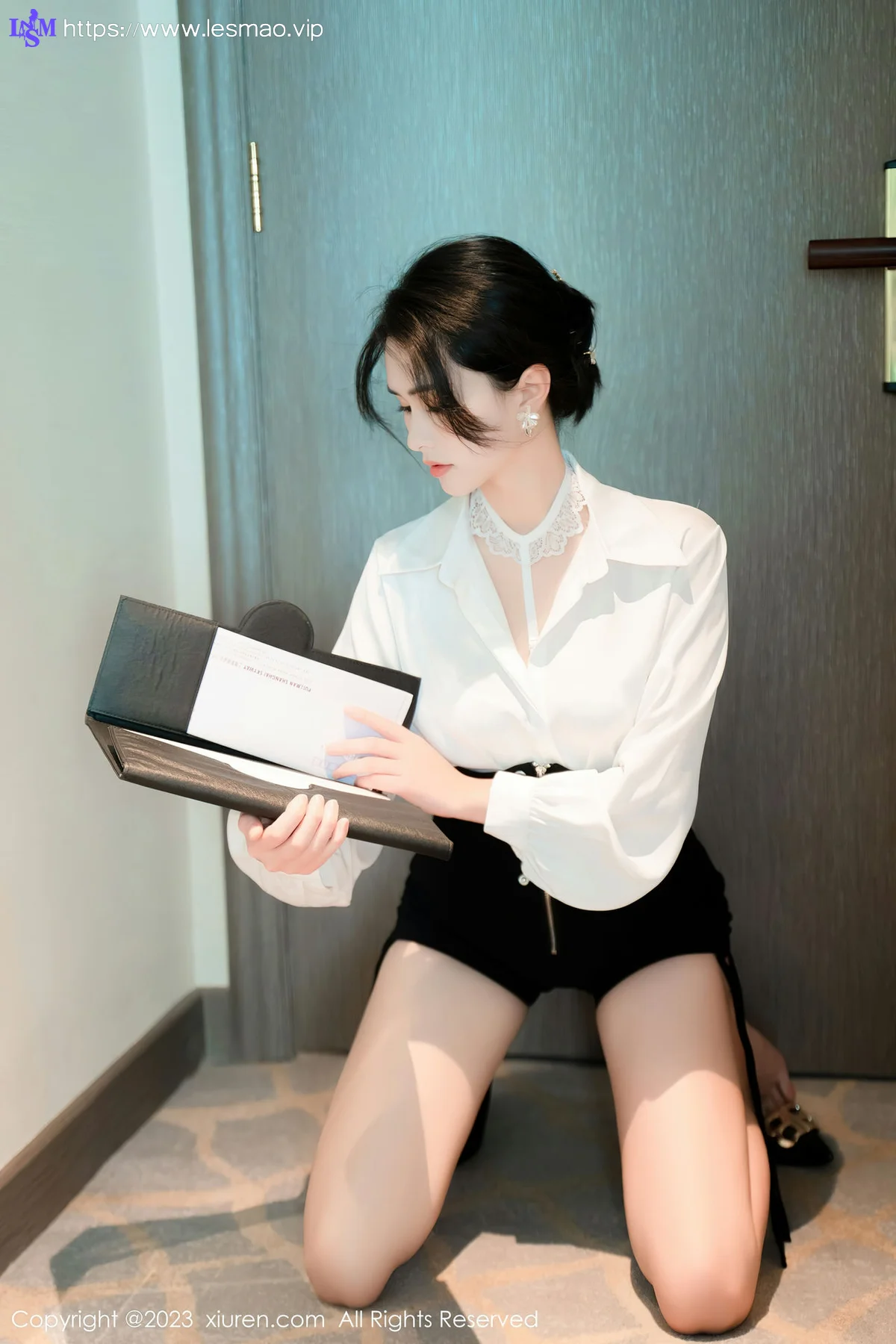 XiuRen 秀人 No.6520 艾希儿 Ol系列性感写真3 - 16