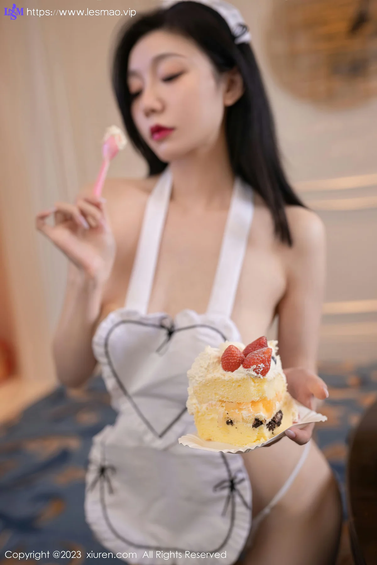 XiuRen 秀人 No.6556 安然anran 白色女仆服饰珠三角旅拍1 - 19