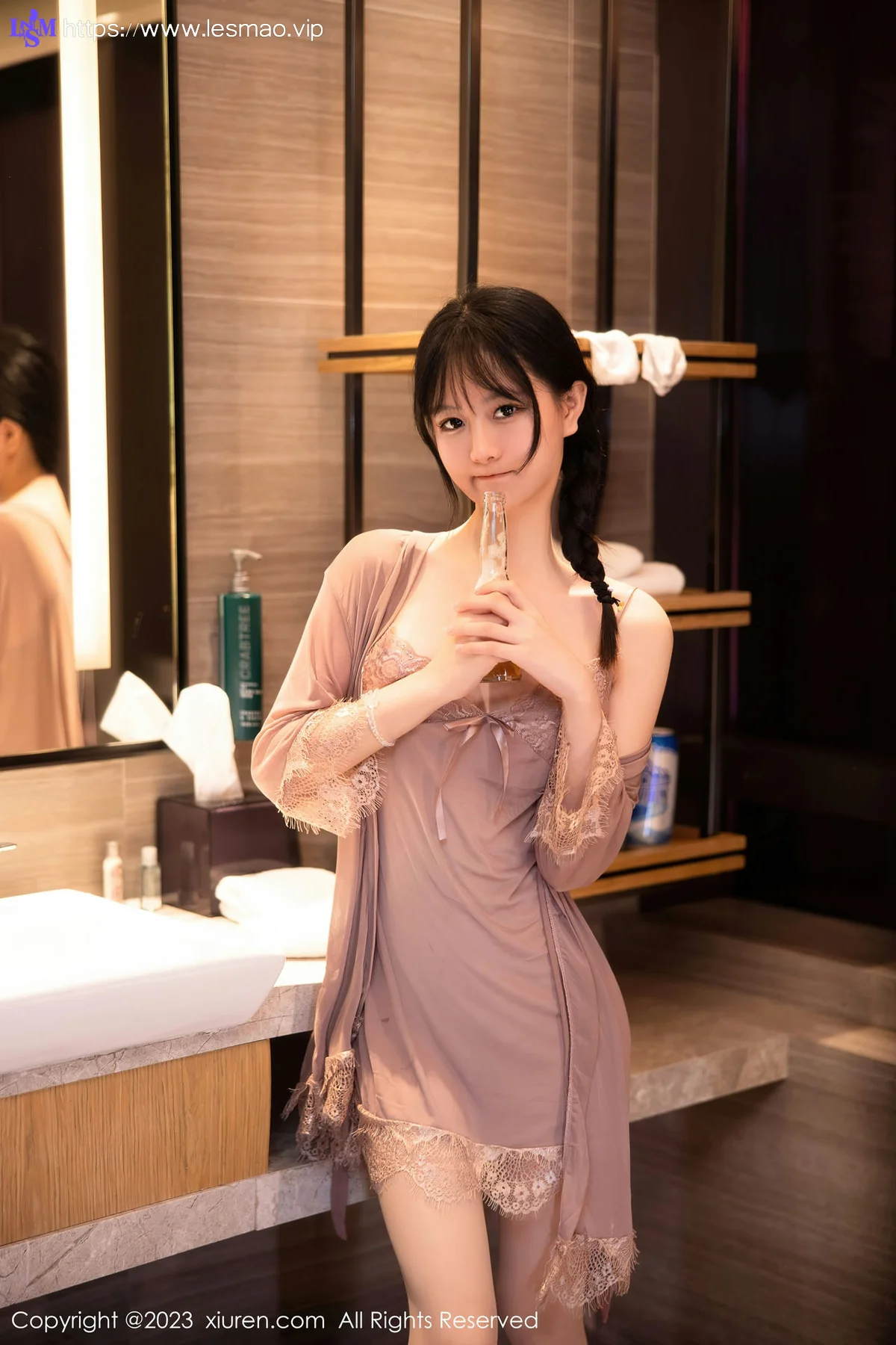 XiuRen 秀人 No.6558 谢小蒽 主题“浴缸醉酒”性感写真111 - 11