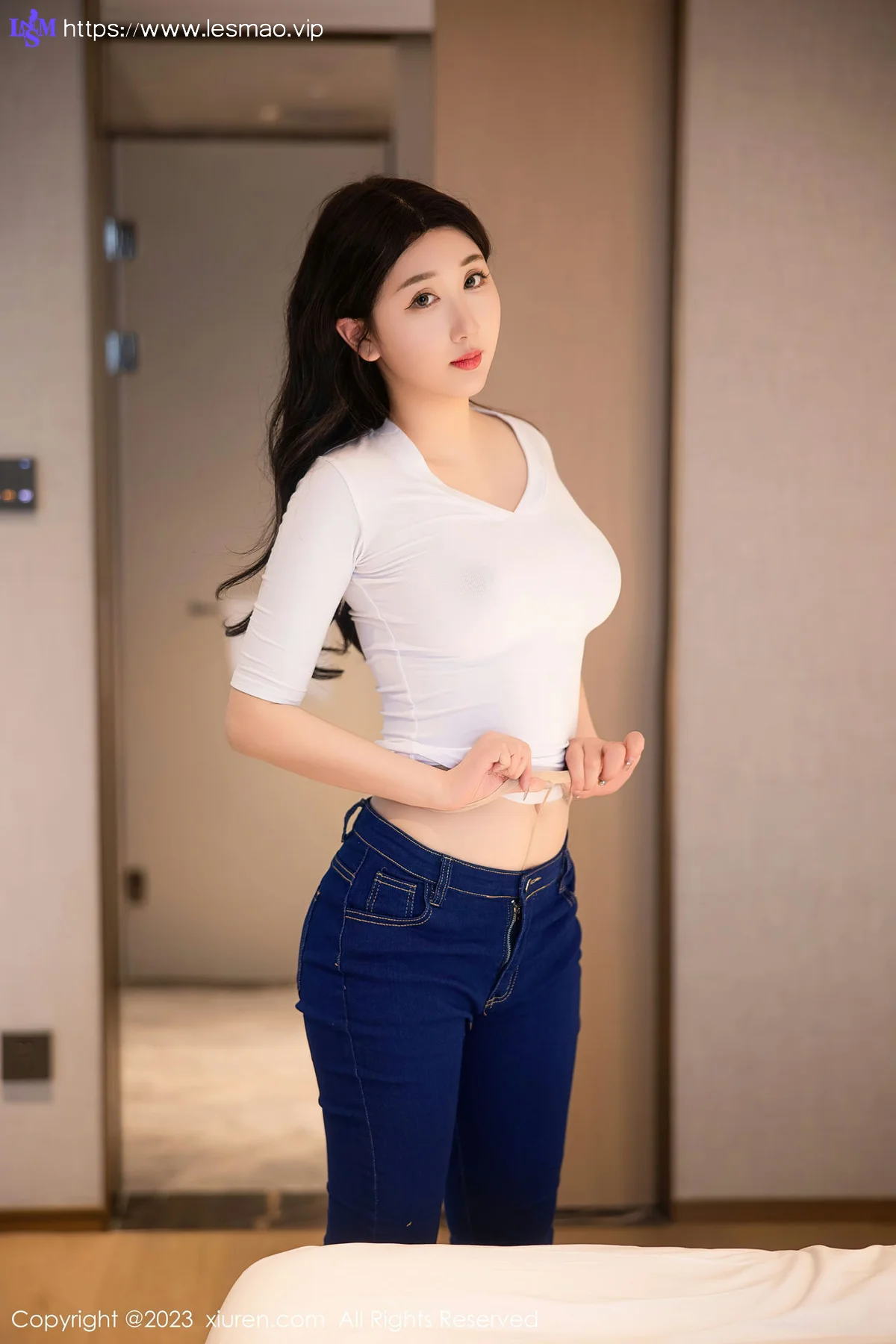 XiuRen 秀人 No.6570 江真真 圆润丰腴性感写真33 - 45