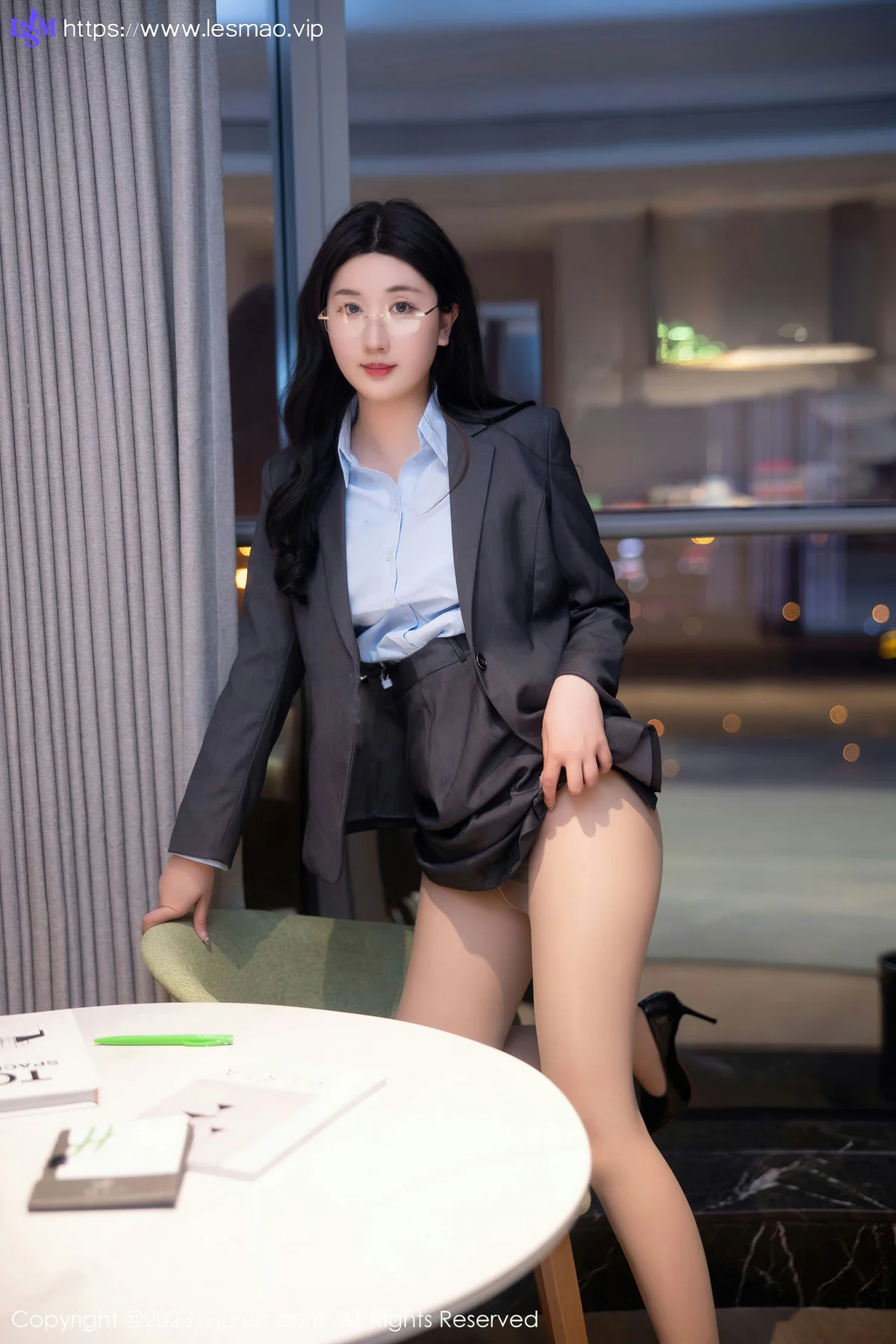 XiuRen 秀人 No.6607 江真真 深灰色Ol制服性感写真3 - 13