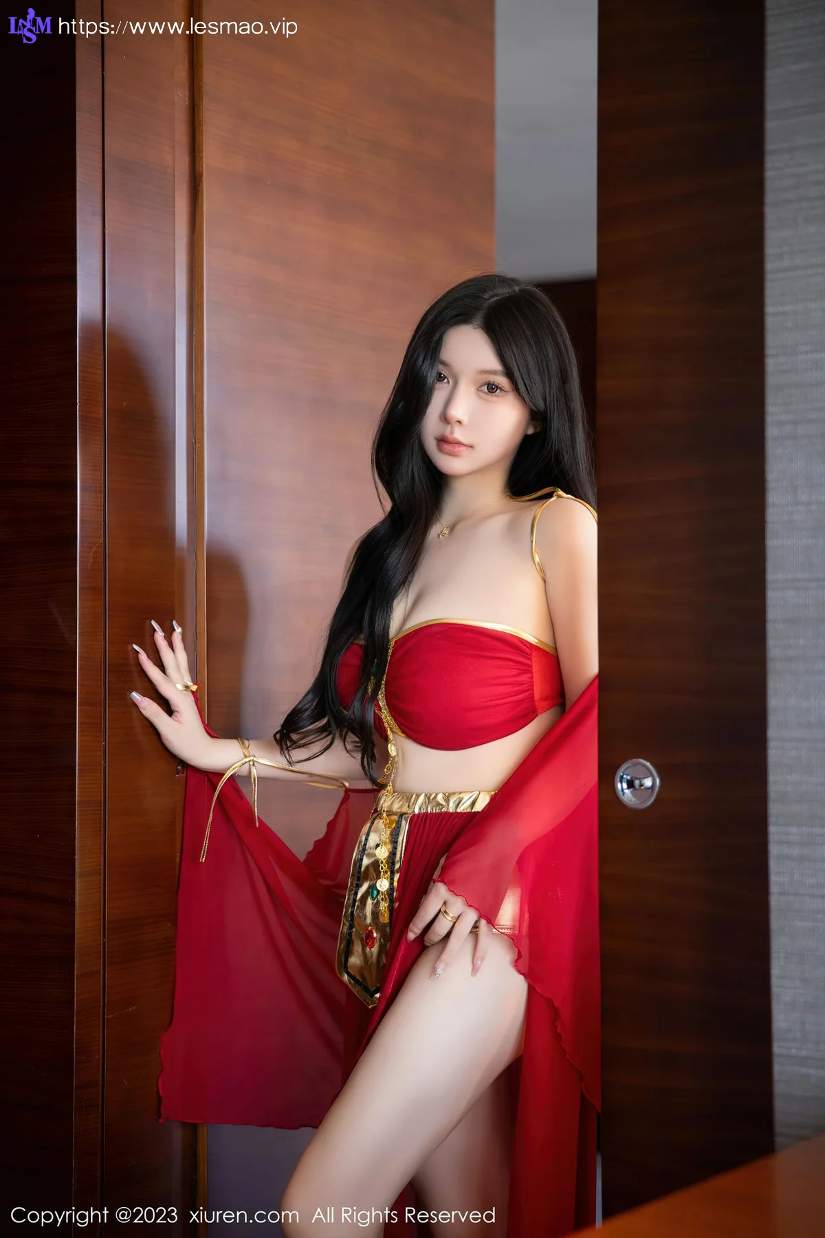XiuRen 秀人 No.6613 林珊珊 红色西域舞娘芭提雅旅拍11 - 26