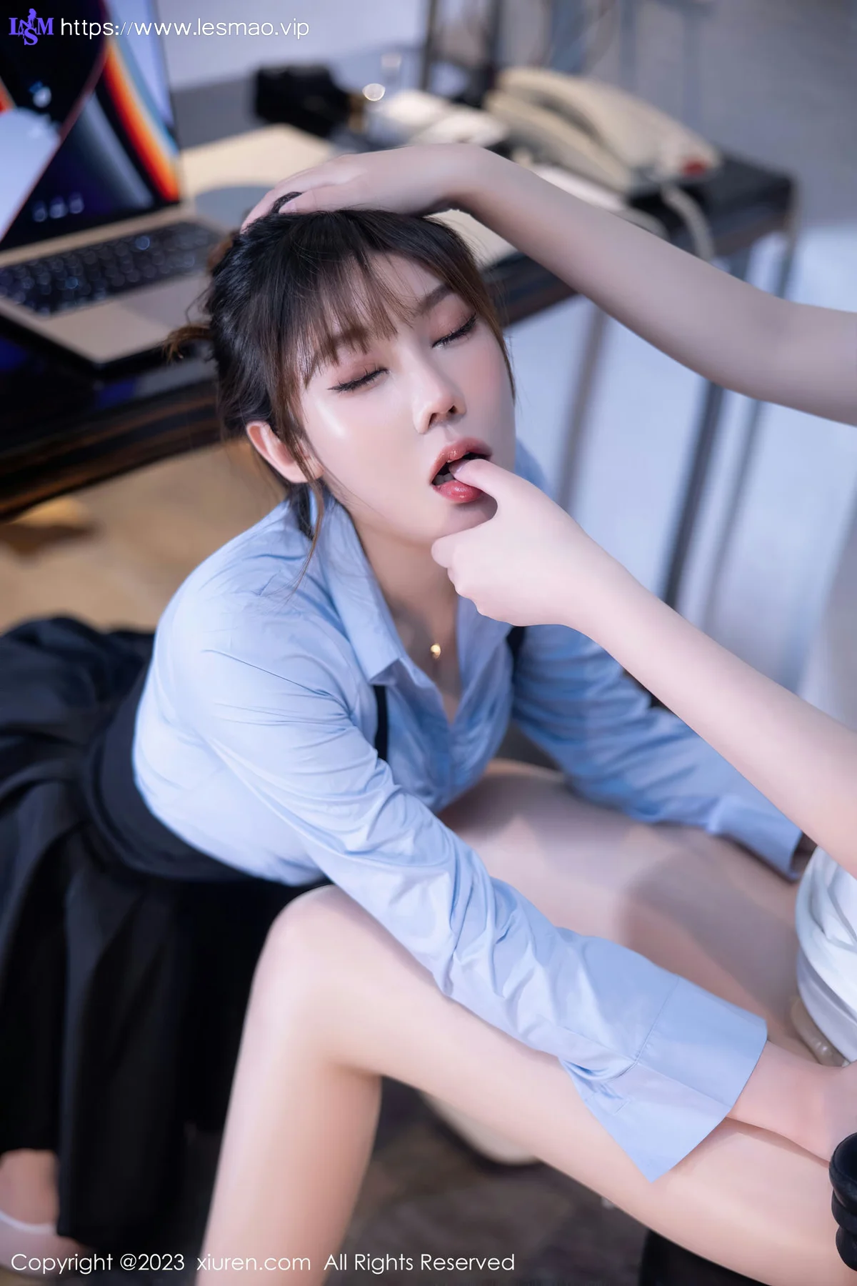 XiuRen 秀人 No.6645 萌汉药baby和arude薇薇 双峰对决模特合集写真1 - 16