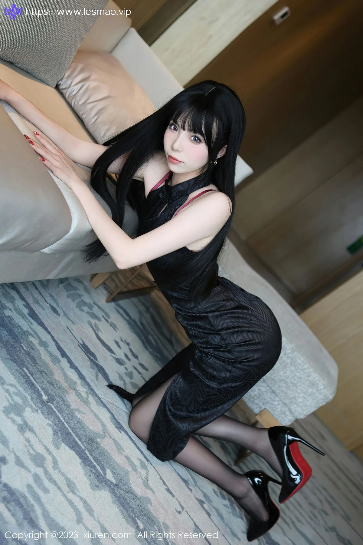 XiuRen 秀人 No.6666 江七七 深色旗袍服饰首套写真3 - 12