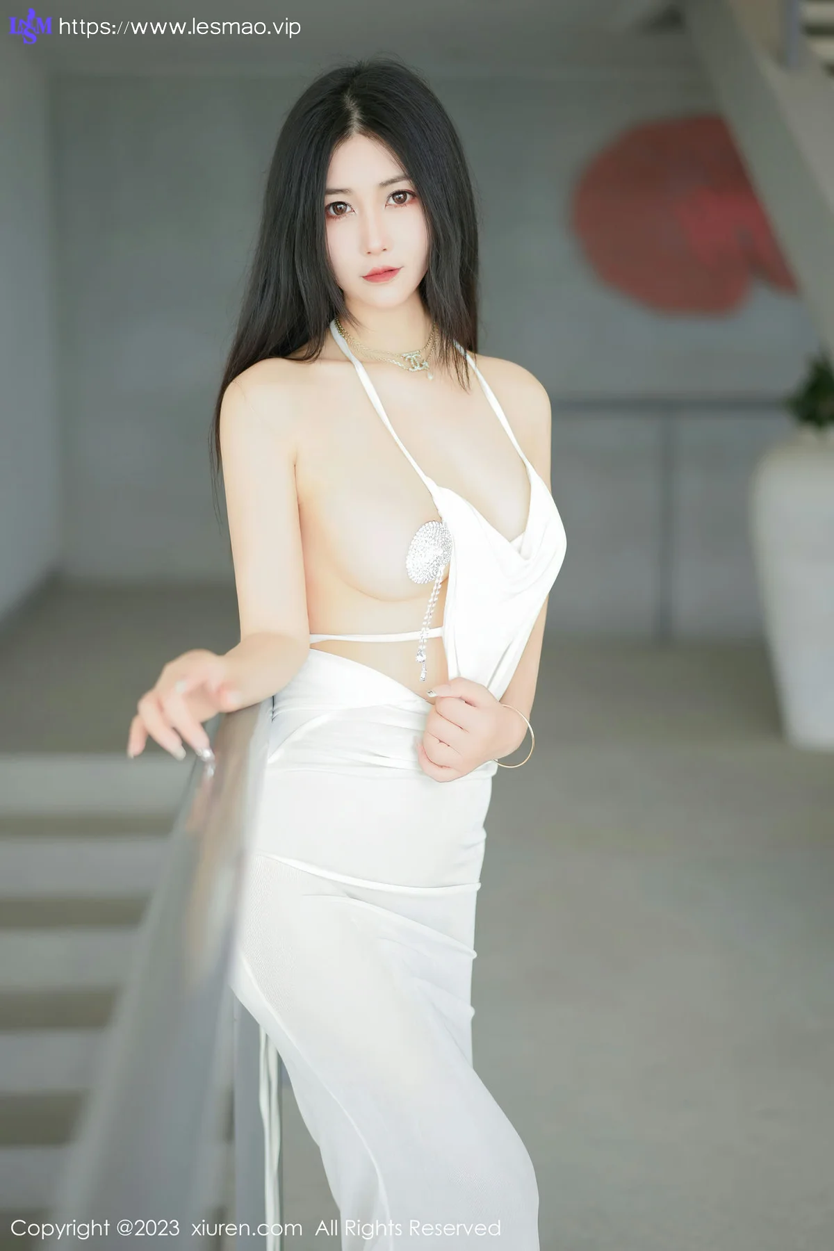 XiuRen 秀人 No.6678 laura阿姣 白色吊带长裙性感写真22 - 13