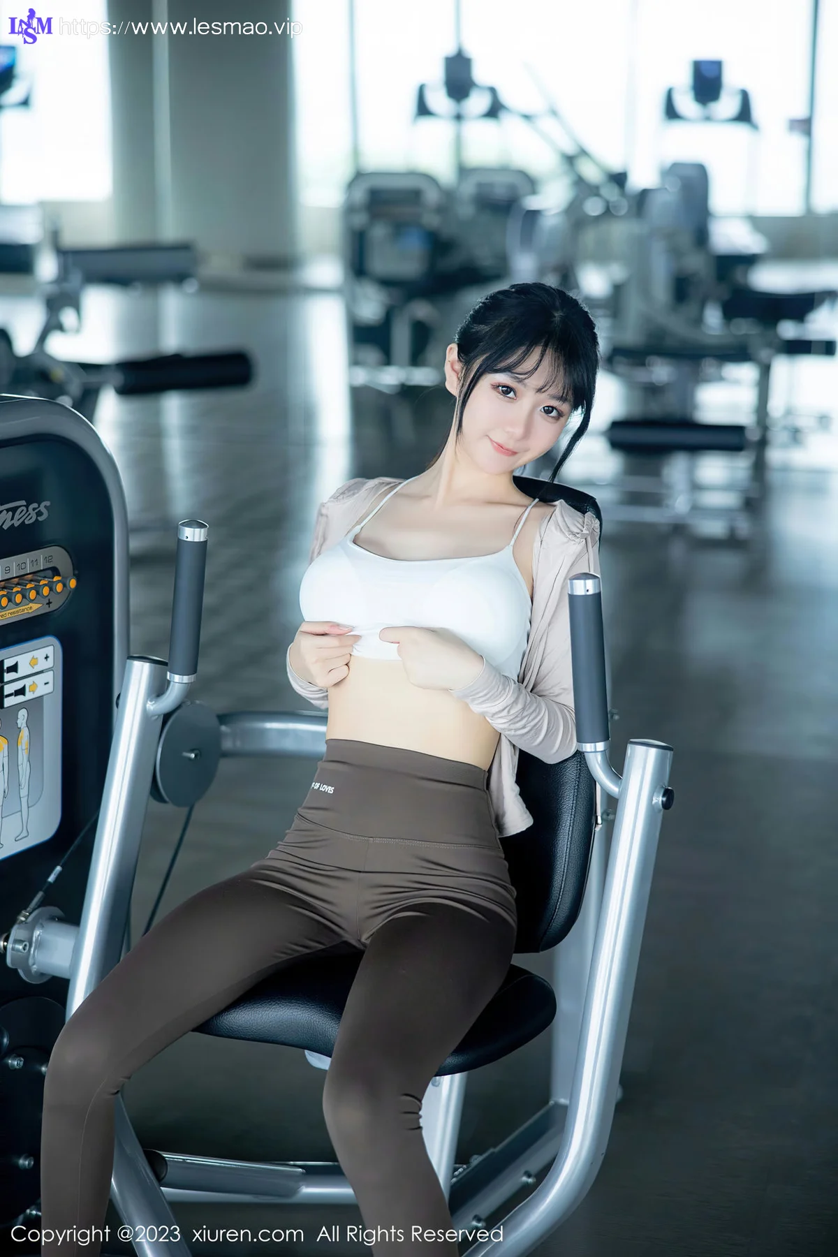 XiuRen 秀人 No.6683 幼幼 浅色运动服饰性感写真11 - 23