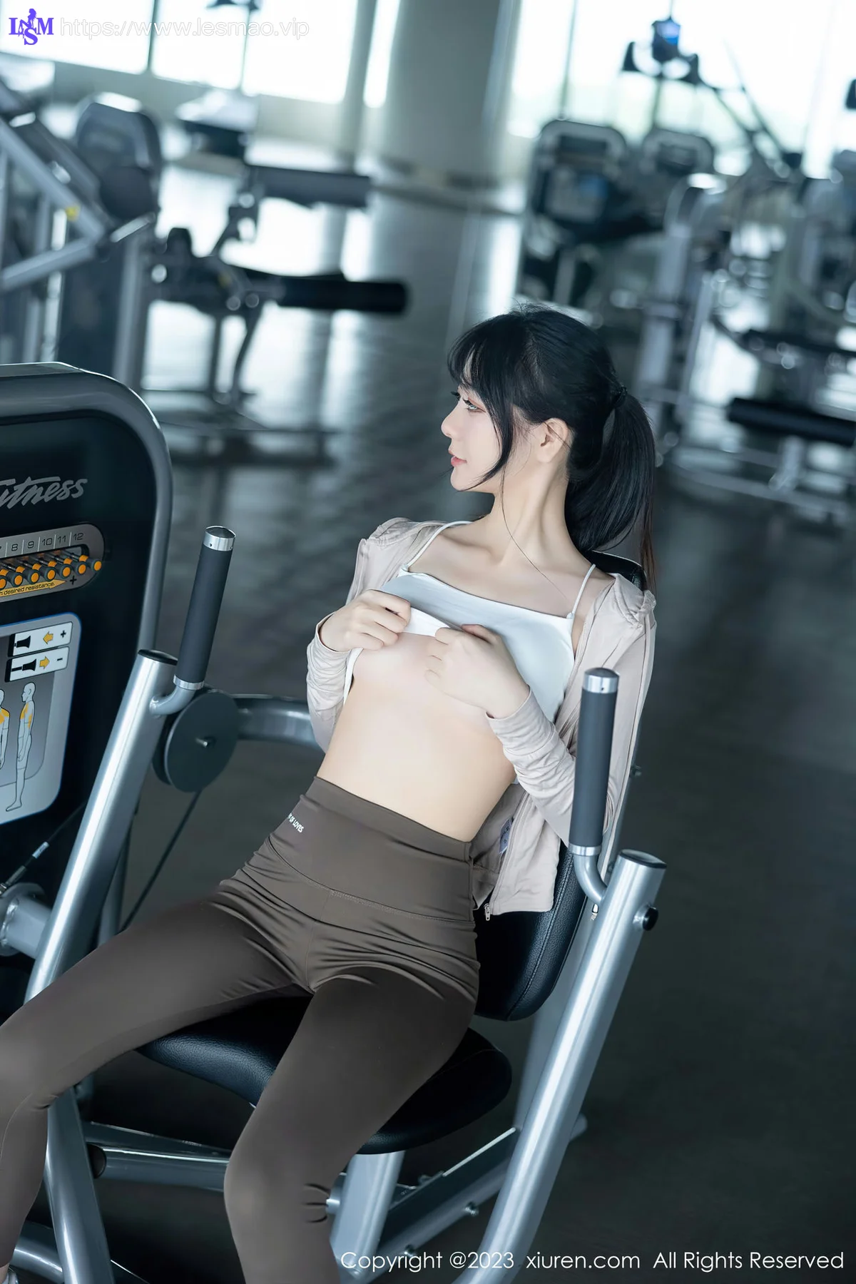 XiuRen 秀人 No.6683 幼幼 浅色运动服饰性感写真11 - 24