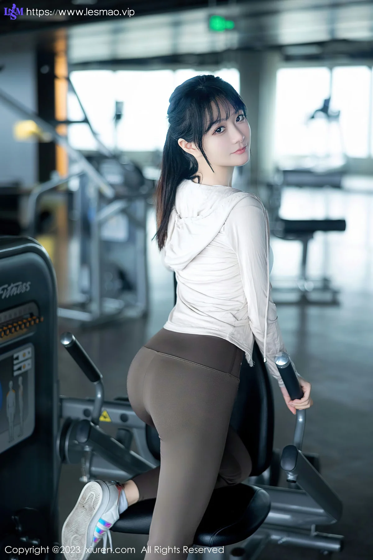 XiuRen 秀人 No.6683 幼幼 浅色运动服饰性感写真11 - 25