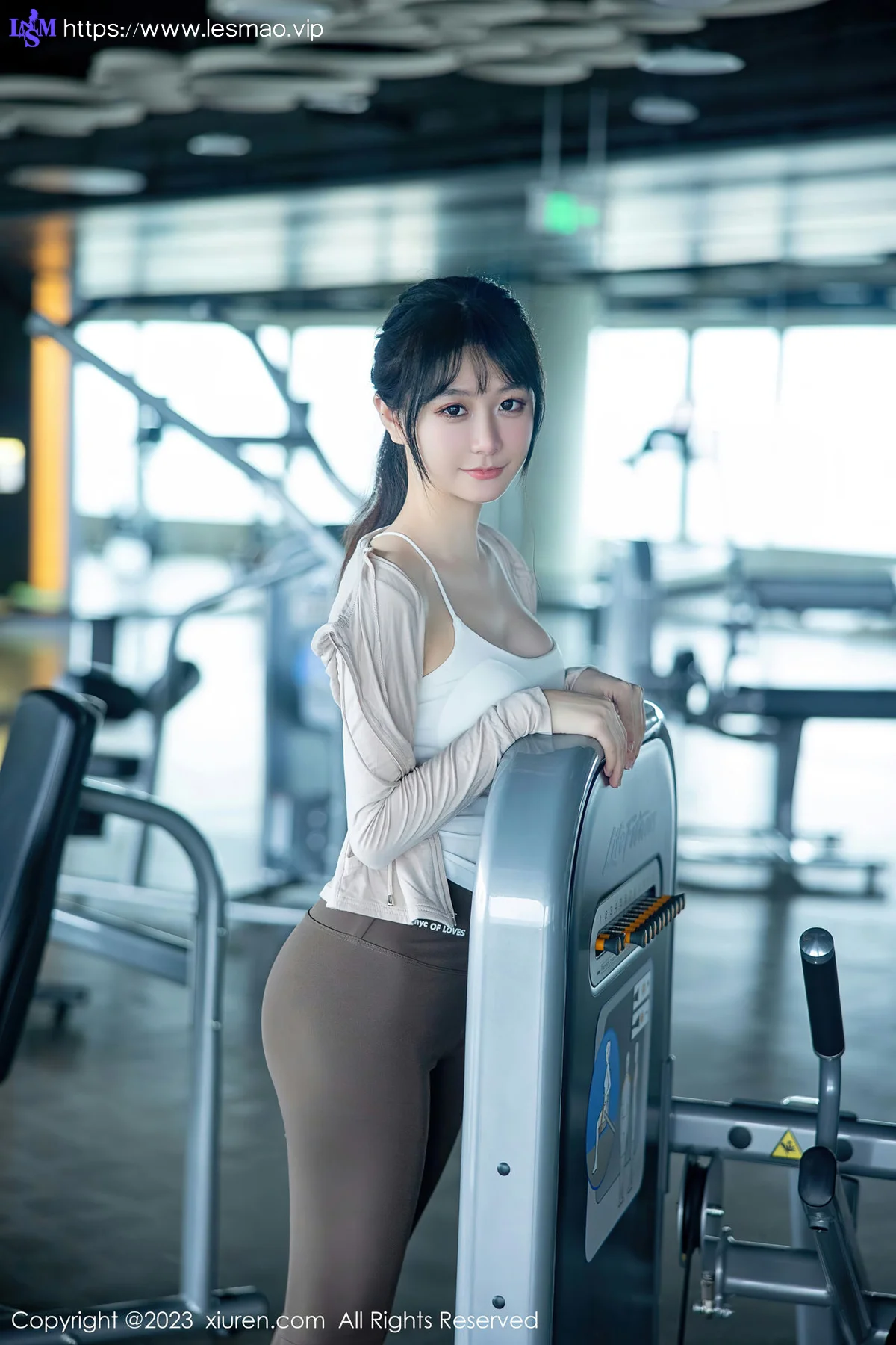 XiuRen 秀人 No.6683 幼幼 浅色运动服饰性感写真11 - 47