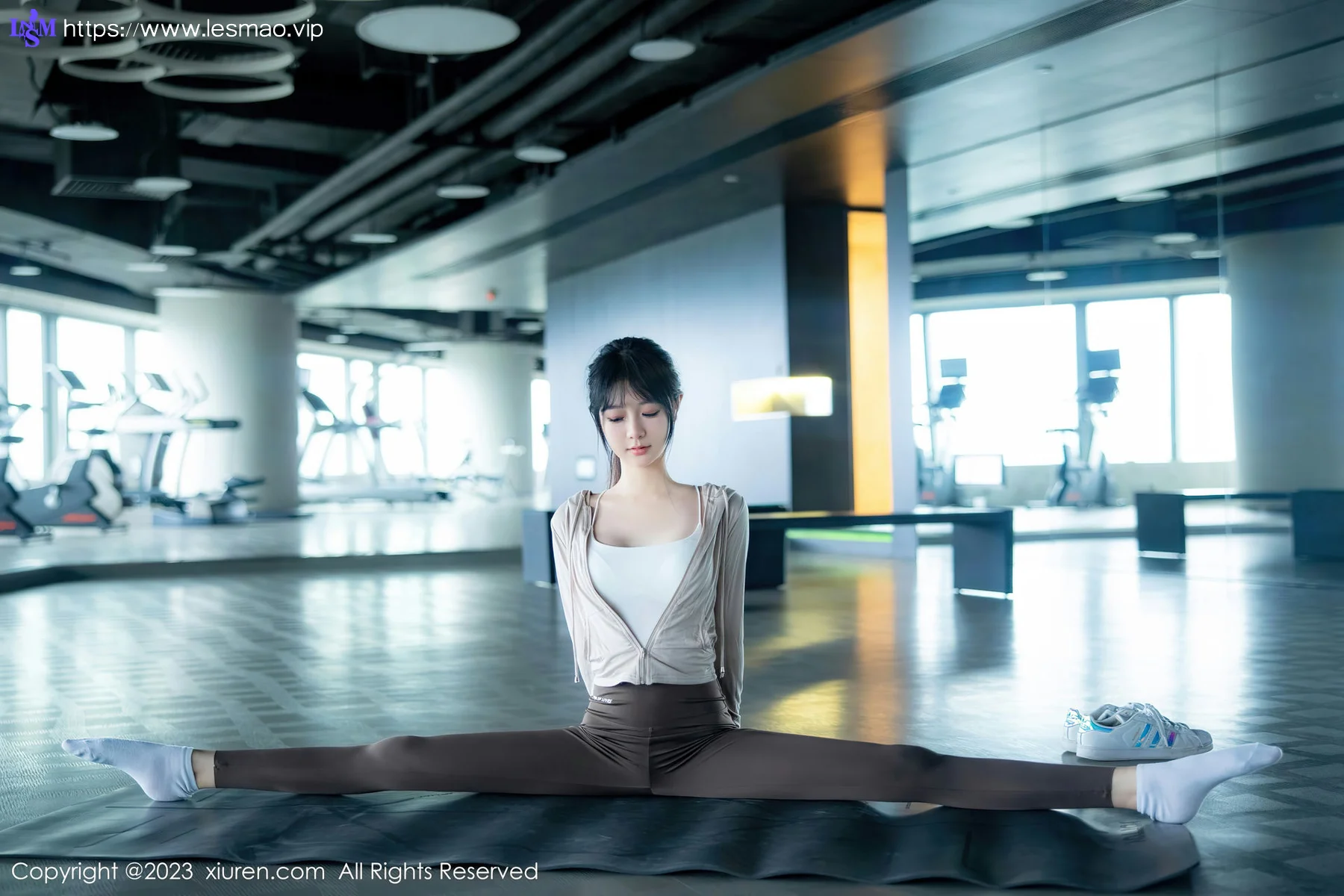 XiuRen 秀人 No.6683 幼幼 浅色运动服饰性感写真11 - 60