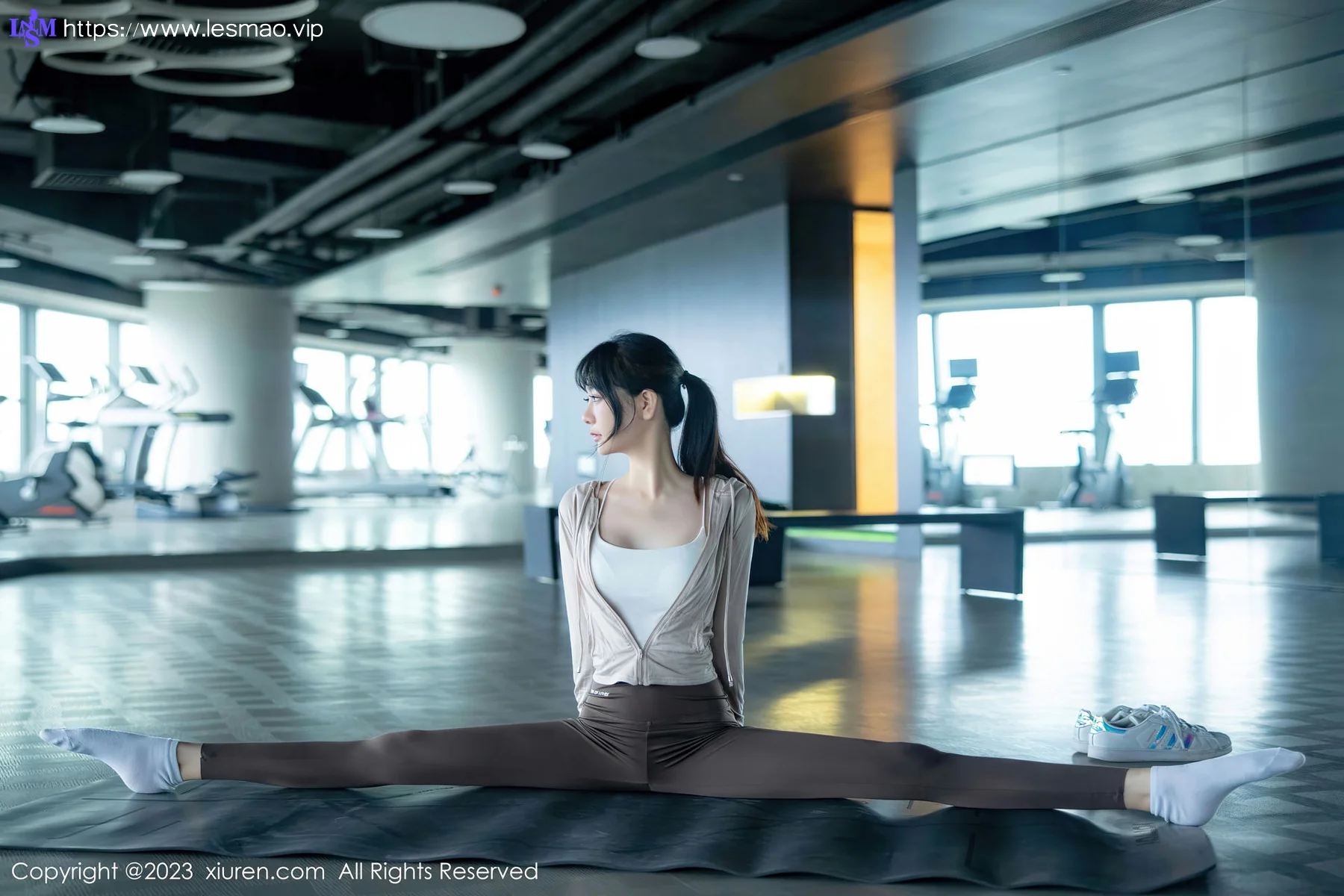 XiuRen 秀人 No.6683 幼幼 浅色运动服饰性感写真11 - 61