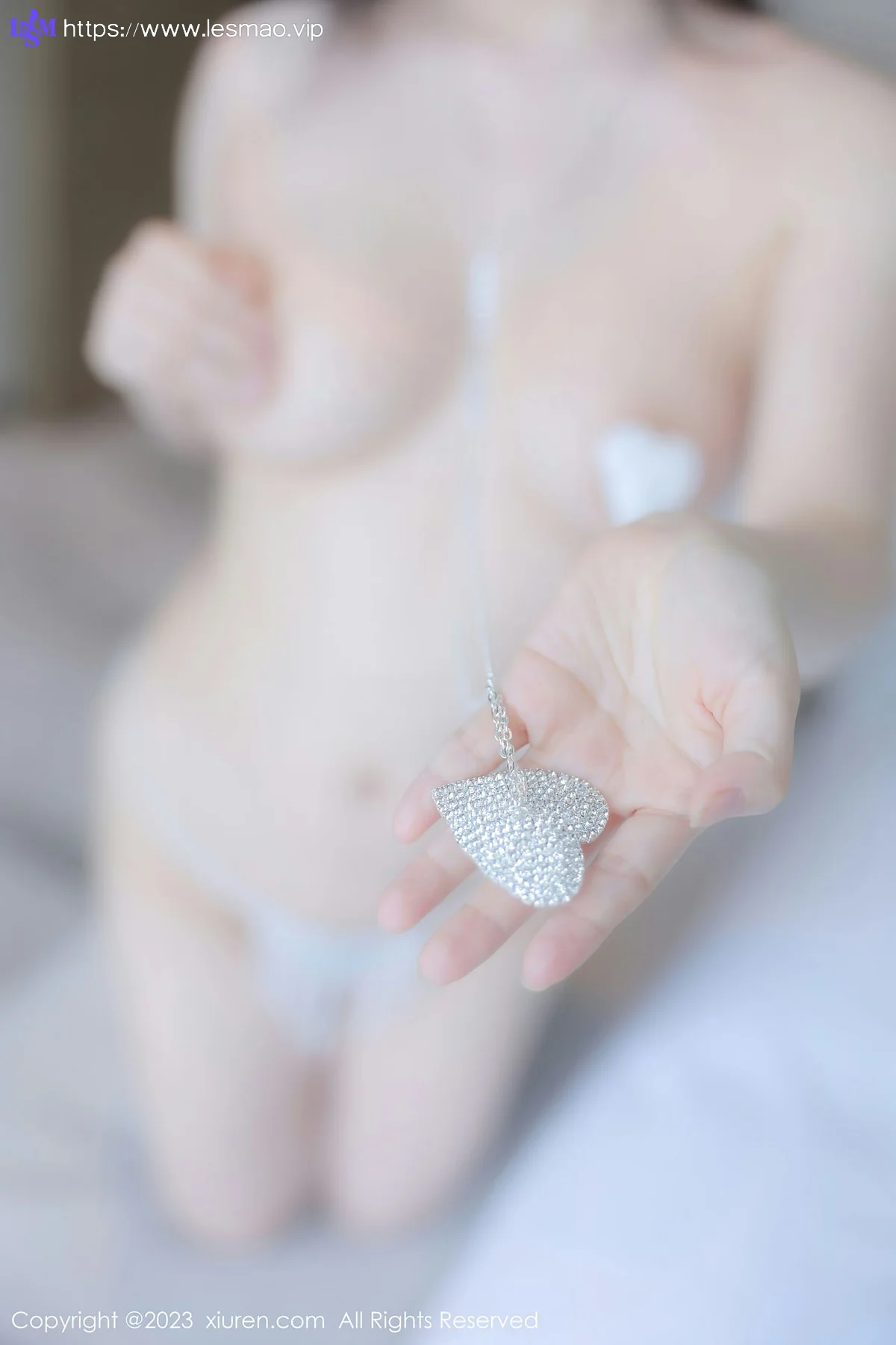 XiuRen 秀人 No.6726 豆瓣酱 银色血滴子装扮写真11 - 78