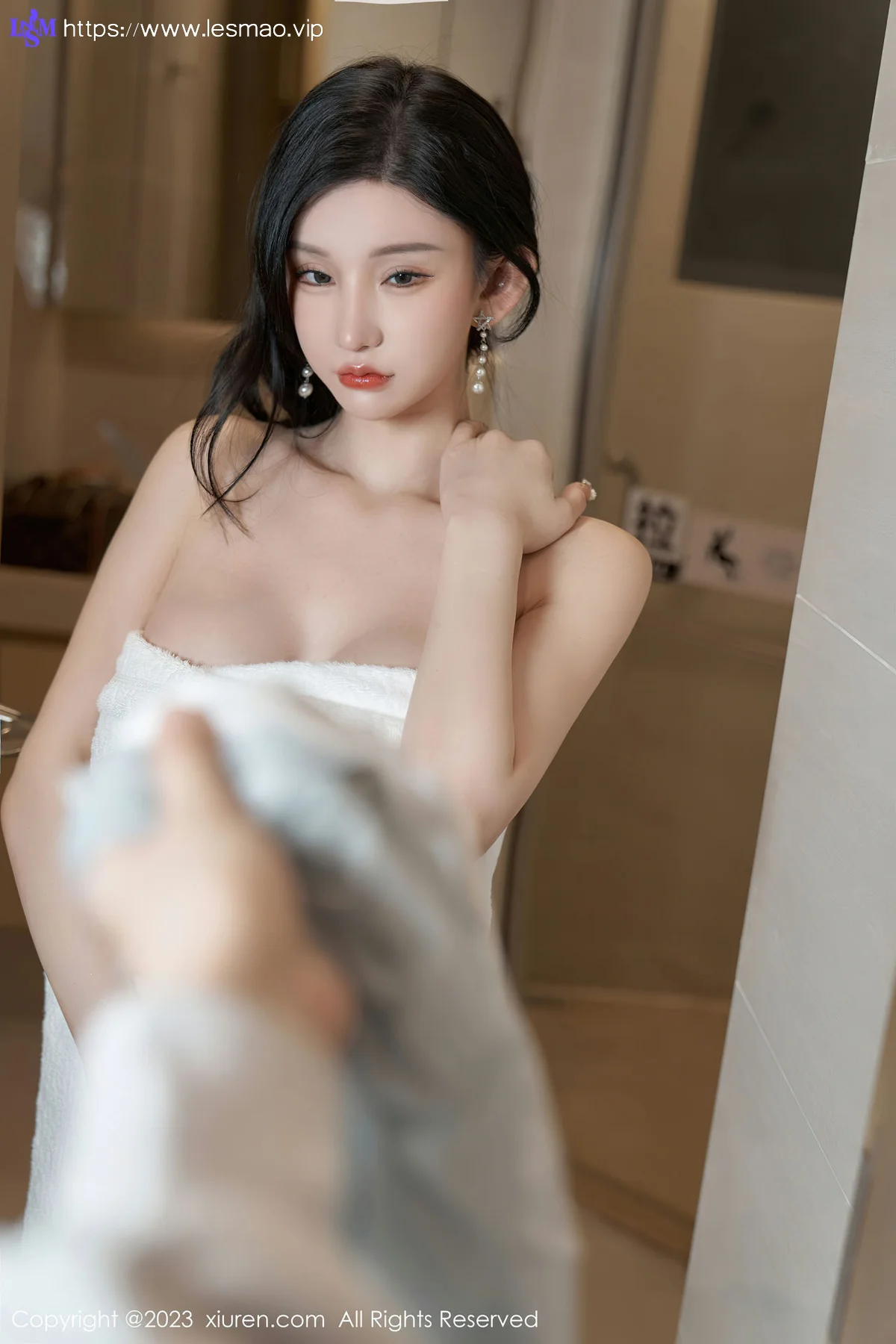 XiuRen 秀人 No.6731 周于希Sally 主题《哥哥，可以上你家洗澡嘛》深圳-香港旅拍111 - 57