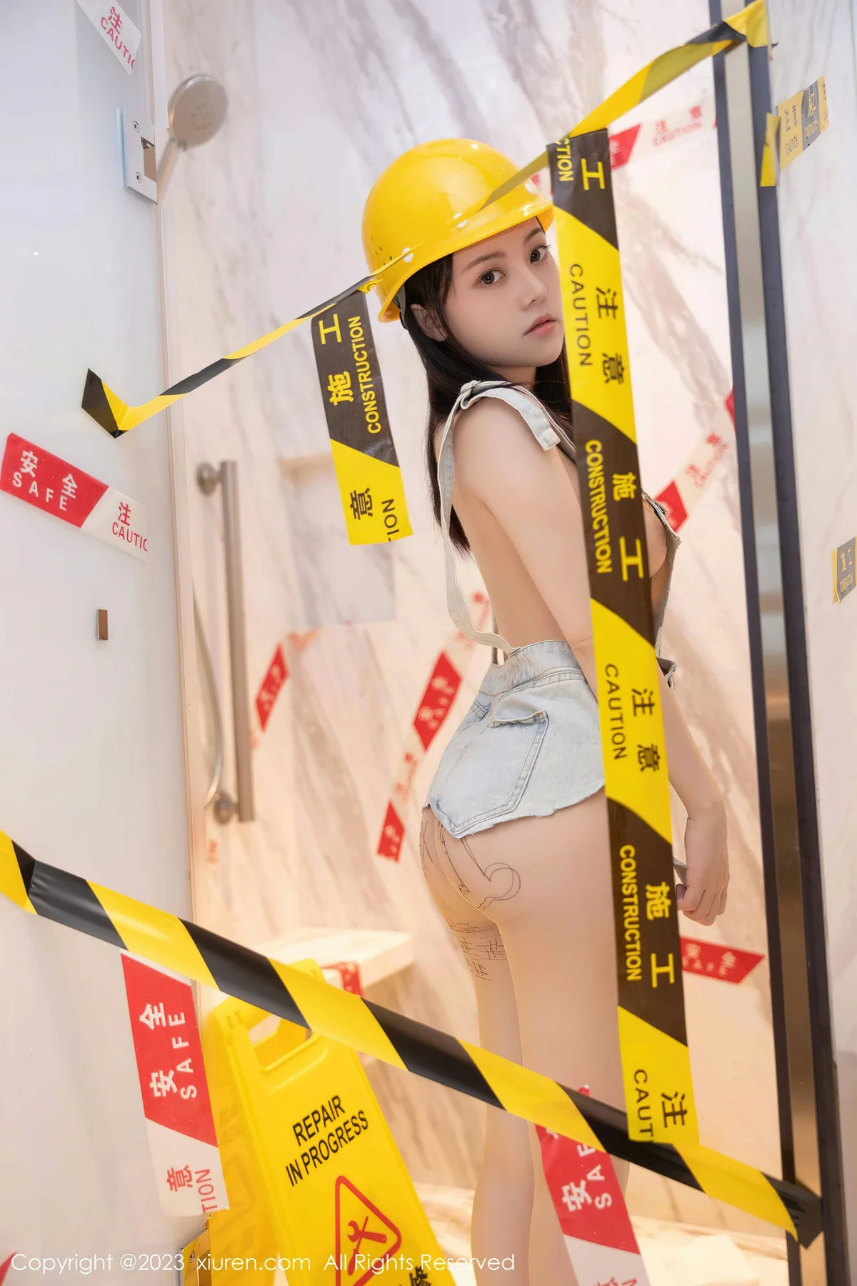 XiuRen 秀人 No.6760 豆瓣酱 维修工装扮性感写真3 - 47