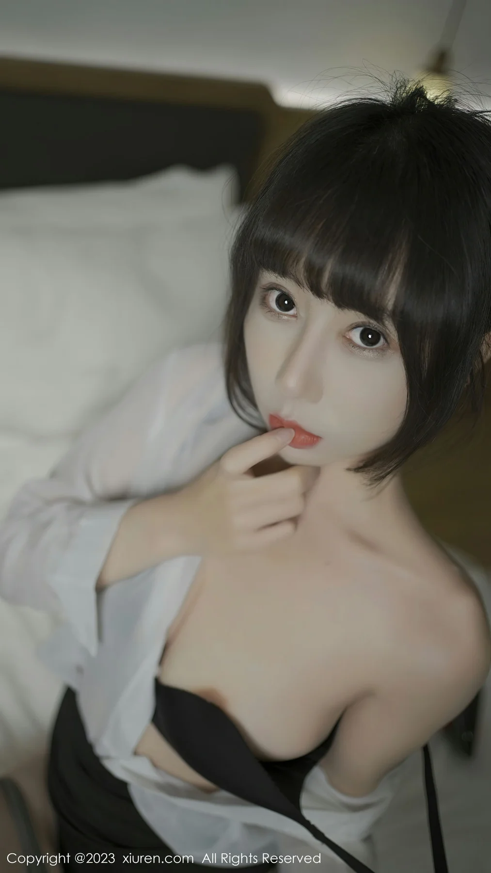 XiuRen 秀人 No.6776 夏馨瑶 黑色内衣搭第二套写真 - 57