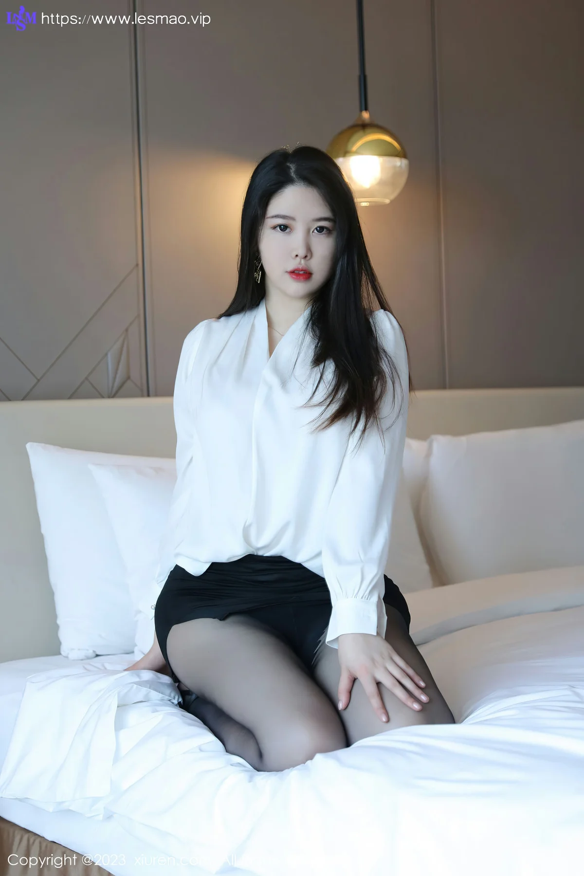 XiuRen 秀人 No.6782 樱桃小犊子 魅惑黑丝性感写真 - 12