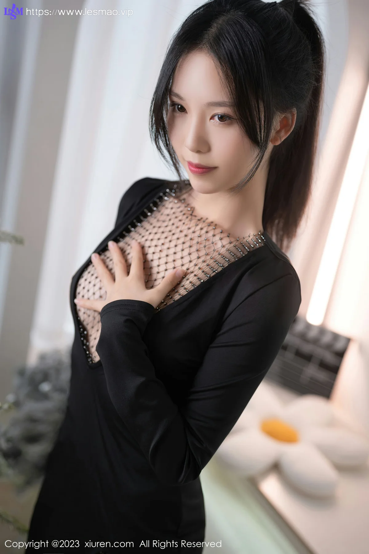 XiuRen 秀人 No.6796 利世 乳贴短裙性感写真2 - 15