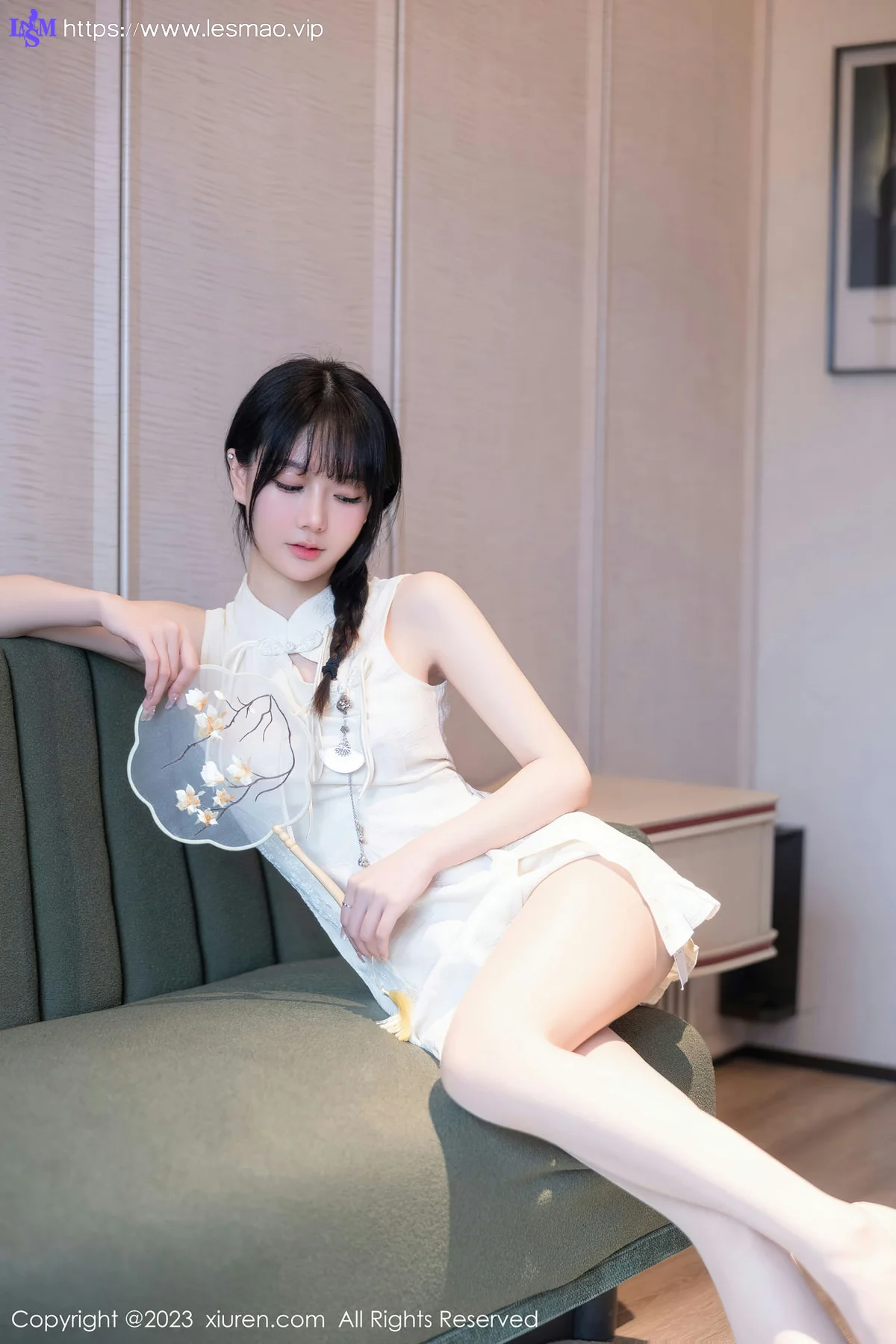 XiuRen 秀人 No.6813 幼幼 白色旗袍性感写真111 - 15