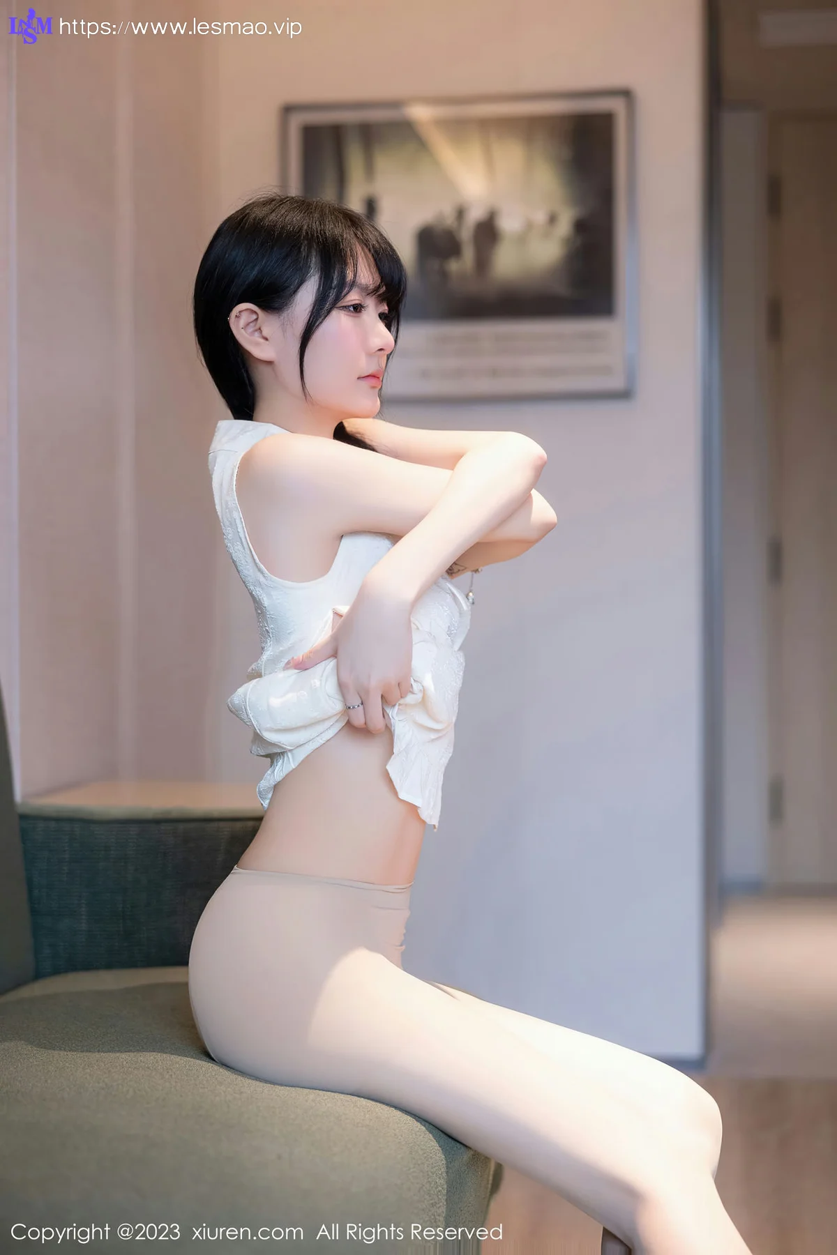 XiuRen 秀人 No.6813 幼幼 白色旗袍性感写真111 - 52