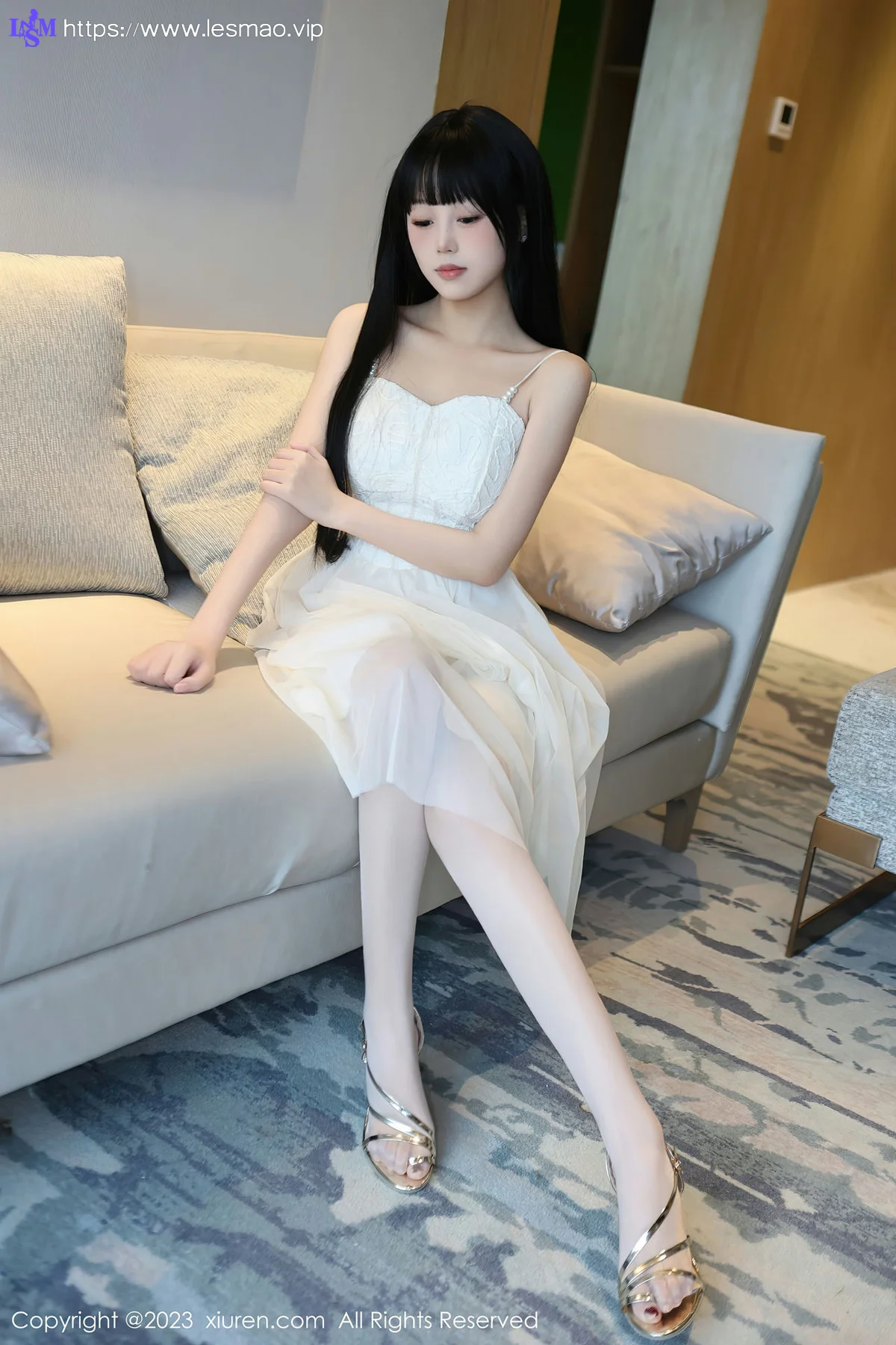 XiuRen 秀人 No.6828 早川京子 连衣长裙性感写真 - 2