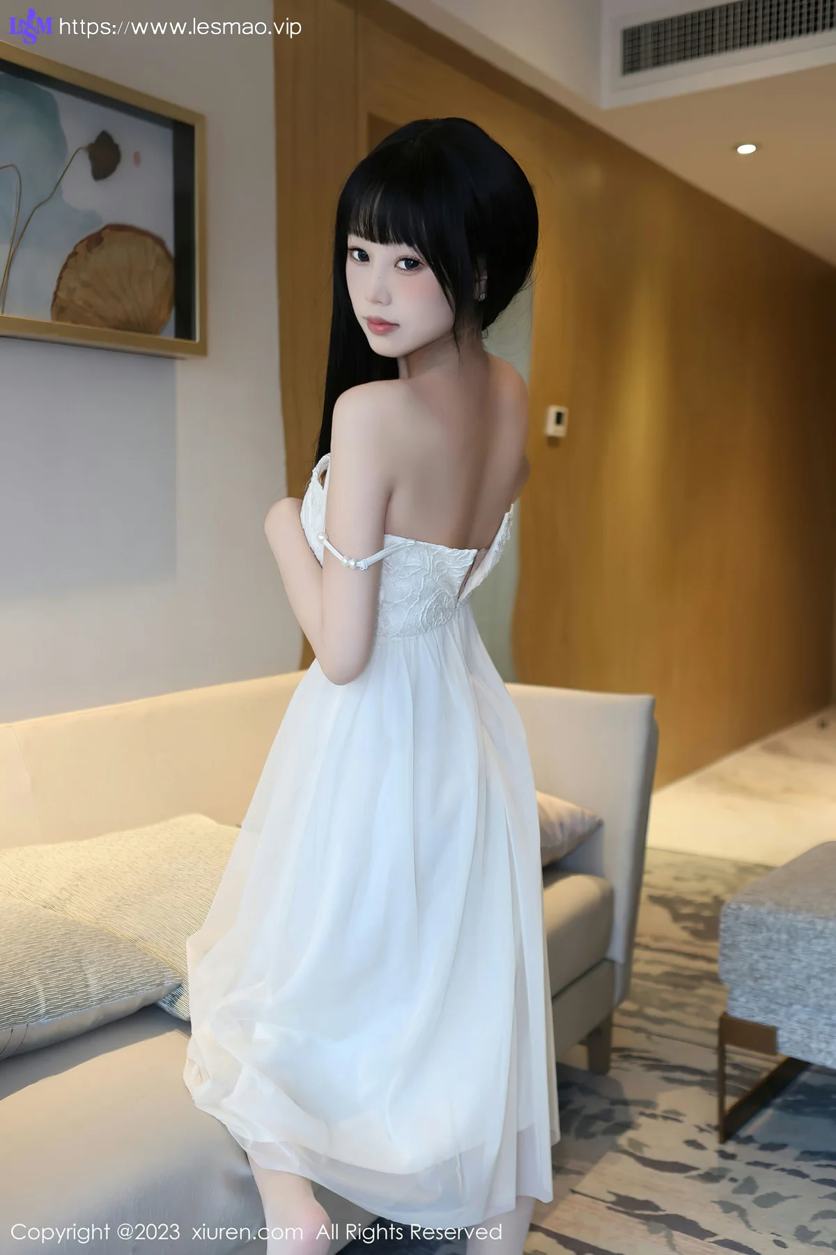 XiuRen 秀人 No.6828 早川京子 连衣长裙性感写真 - 17