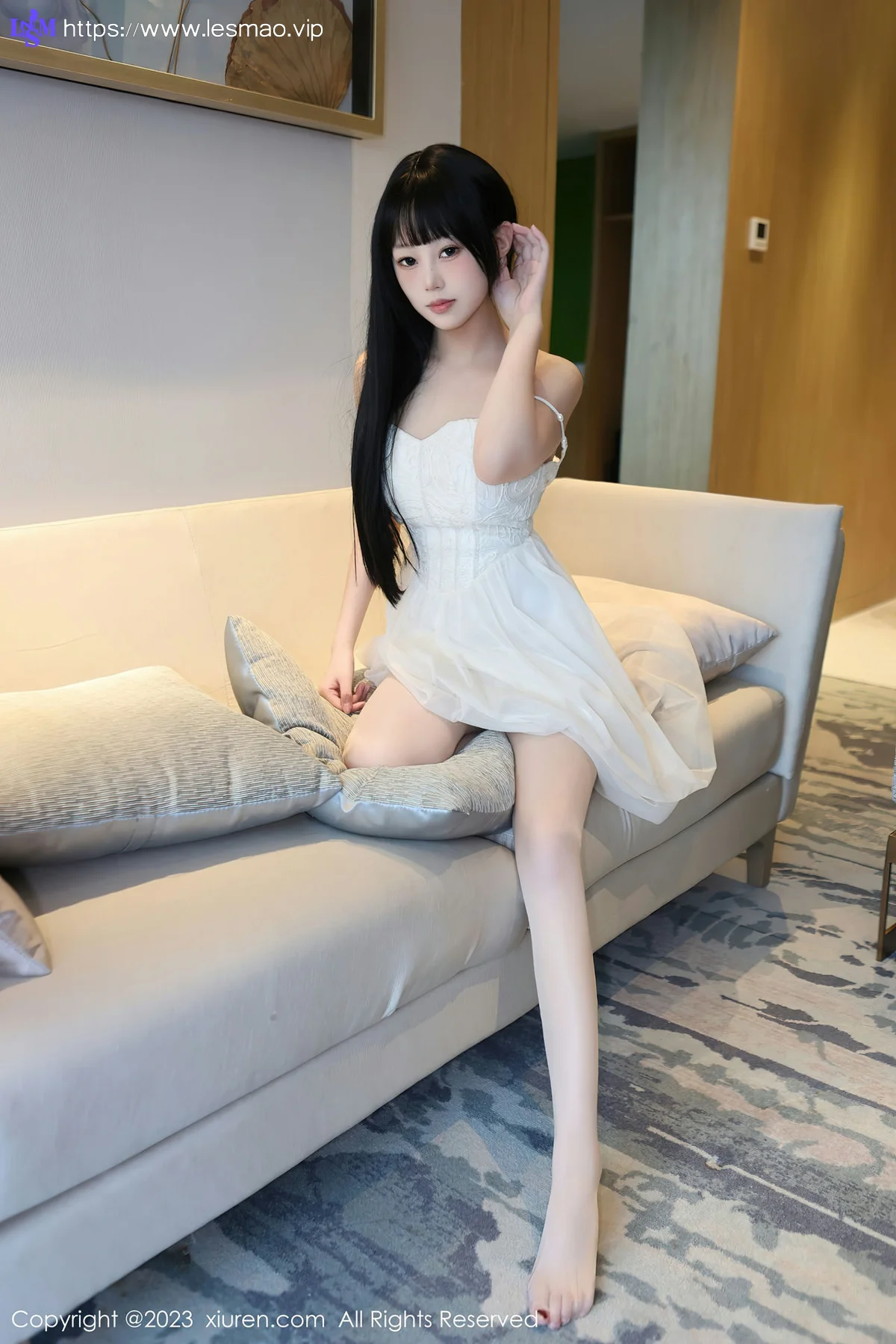 XiuRen 秀人 No.6828 早川京子 连衣长裙性感写真 - 18
