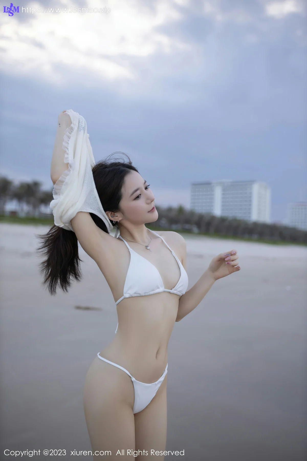 XiuRen 秀人 No.6852 鱼子酱Fish 白色比基尼巴厘岛旅拍1 - 14