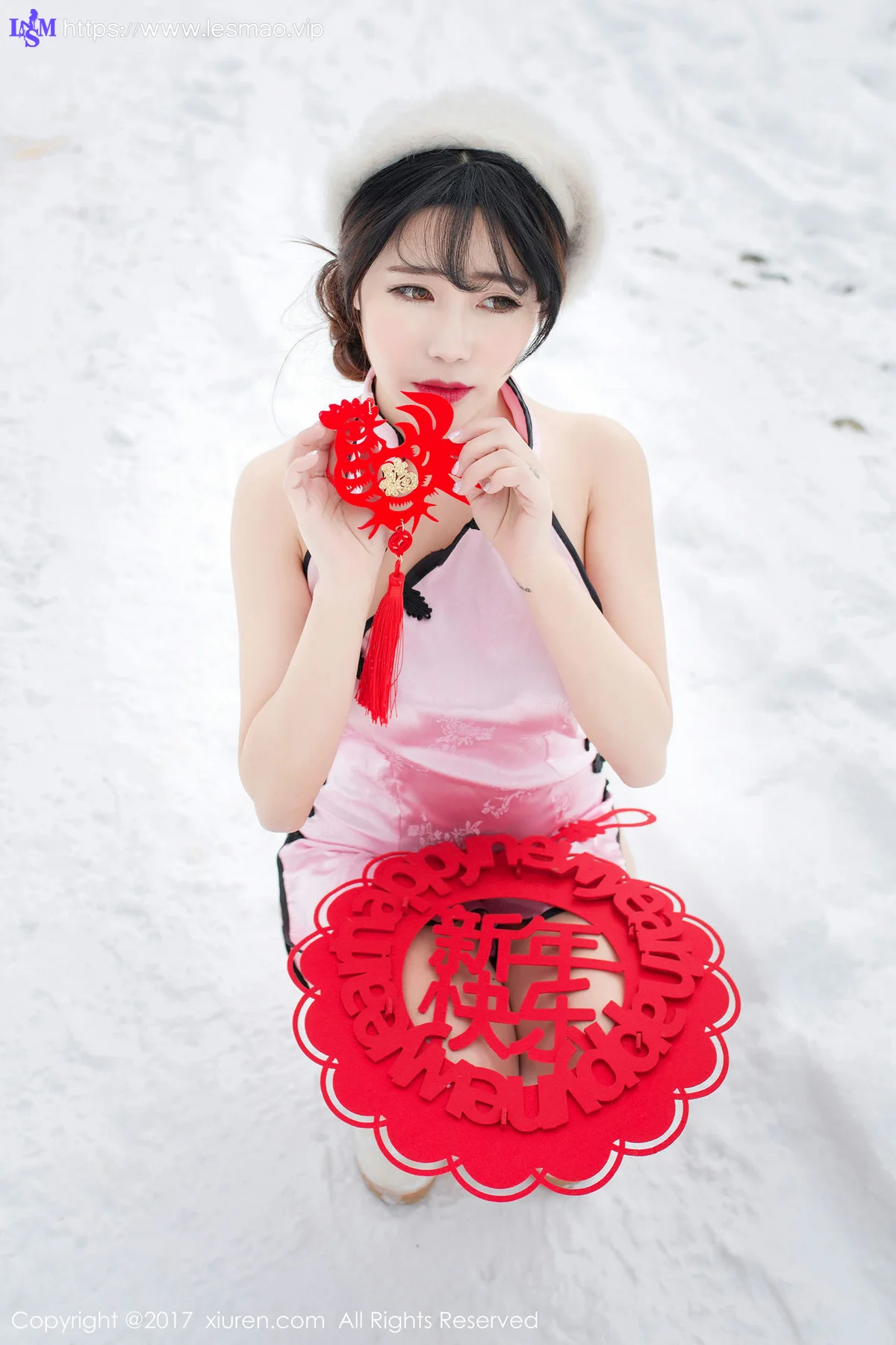 XiuRen 秀人 No.686 Modo 兜豆靓Youlina 户外新春 - 12