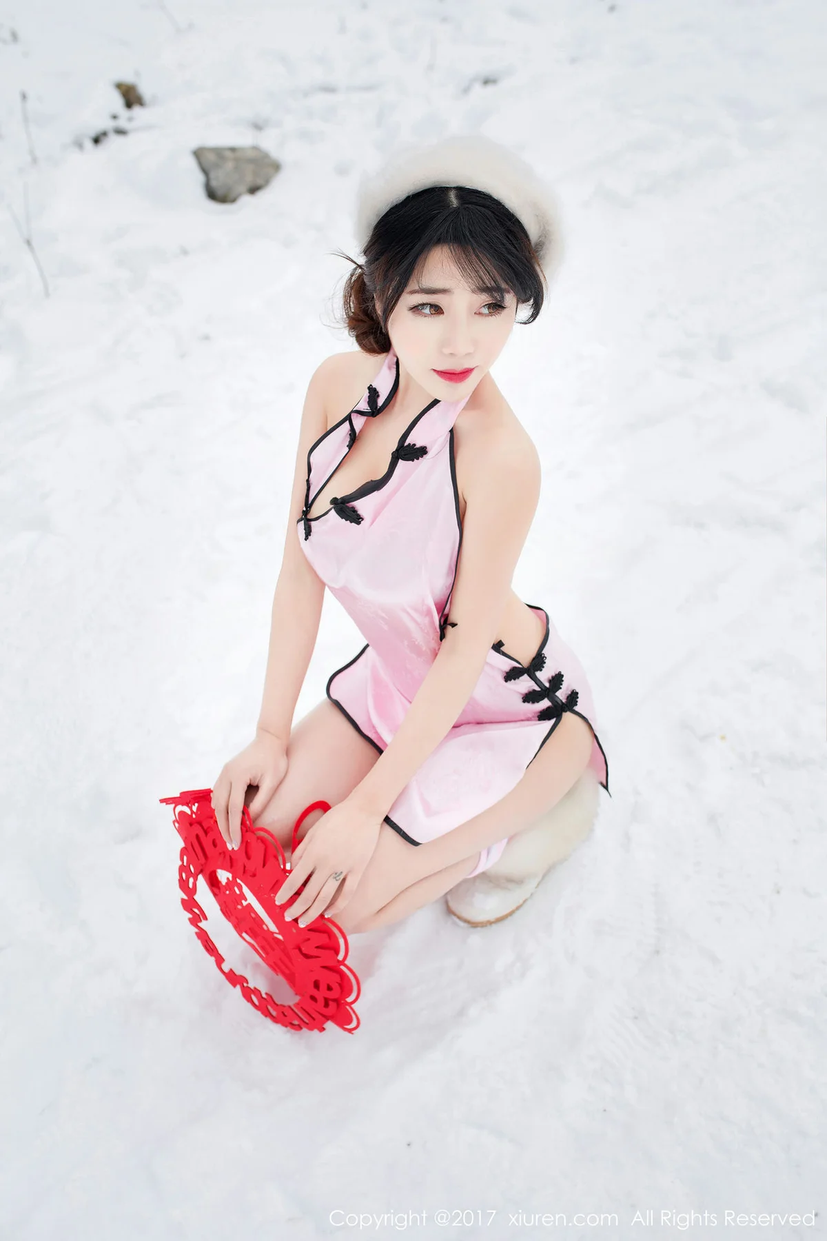 XiuRen 秀人 No.686 Modo 兜豆靓Youlina 户外新春 - 26