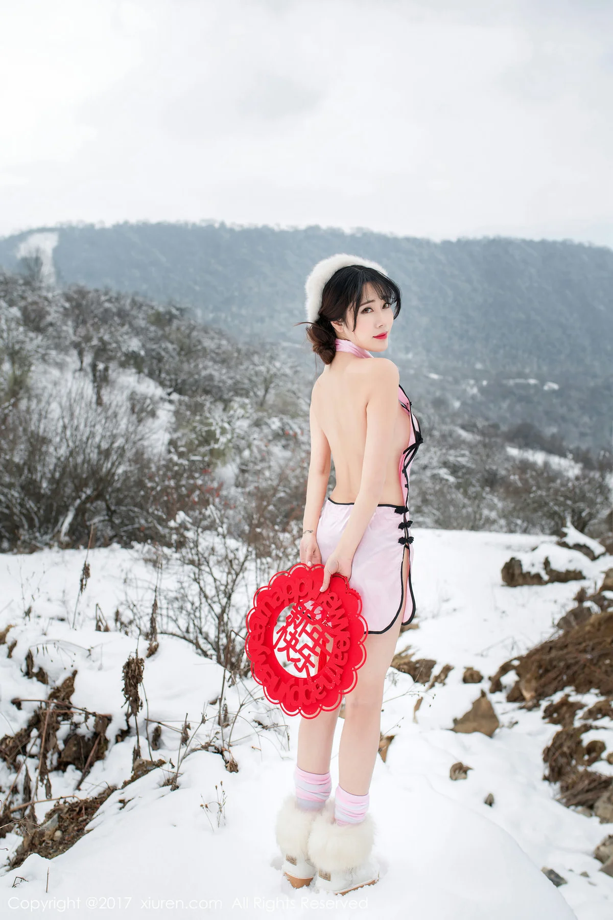 XiuRen 秀人 No.686 Modo 兜豆靓Youlina 户外新春 - 34