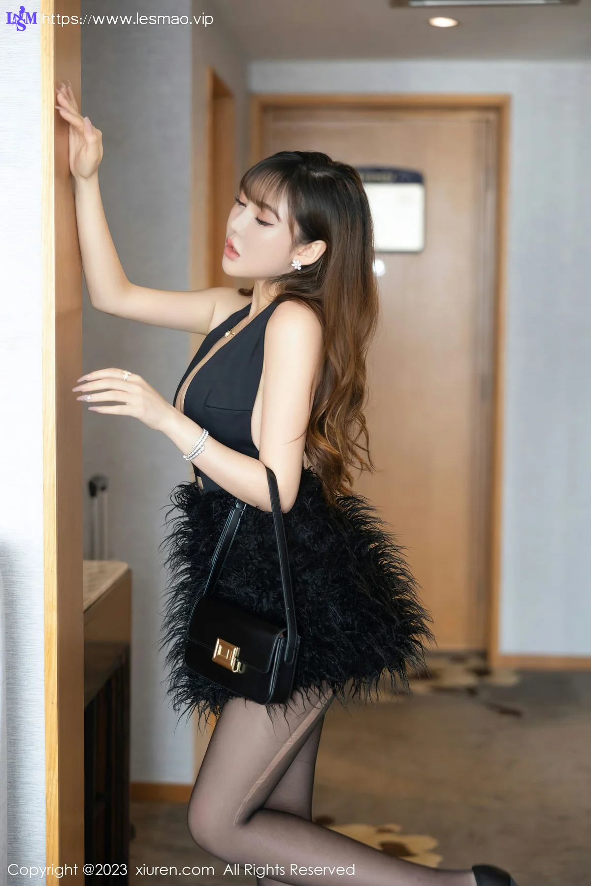 XiuRen 秀人 No.6864 萌汉药baby 黑色礼裙性感写真22 - 11