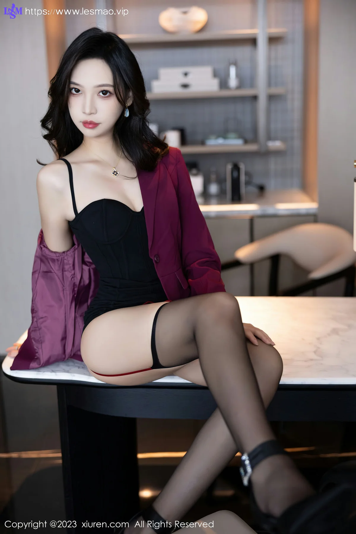 XiuRen 秀人 No.6870 郑颖姗Bev OL装扮性感写真11 - 23