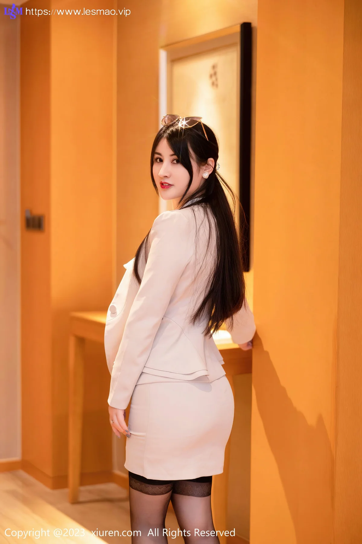 XiuRen 秀人 No.6879 诗诗kiki 魅惑黑丝性感写真1 - 15