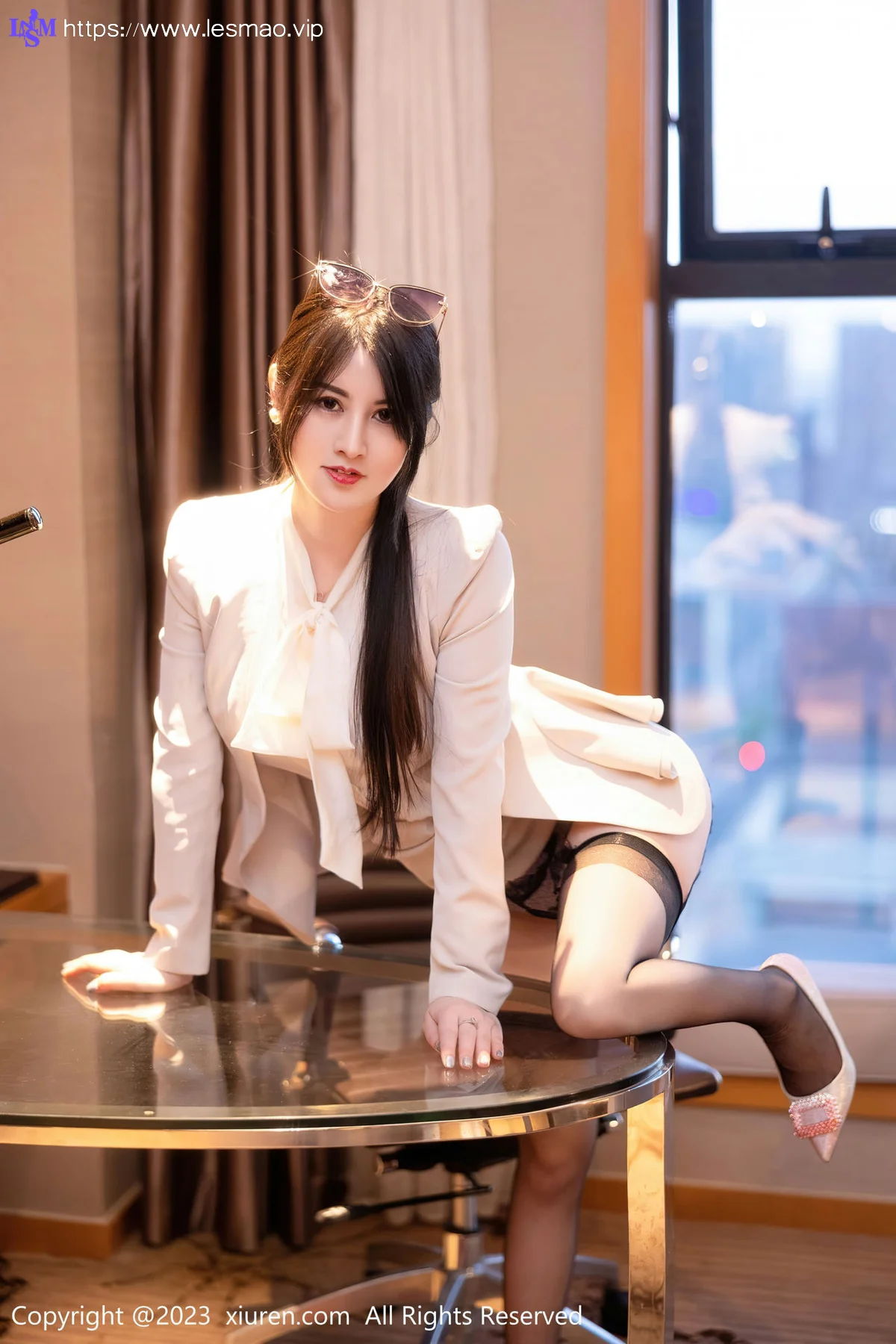 XiuRen 秀人 No.6879 诗诗kiki 魅惑黑丝性感写真1 - 26
