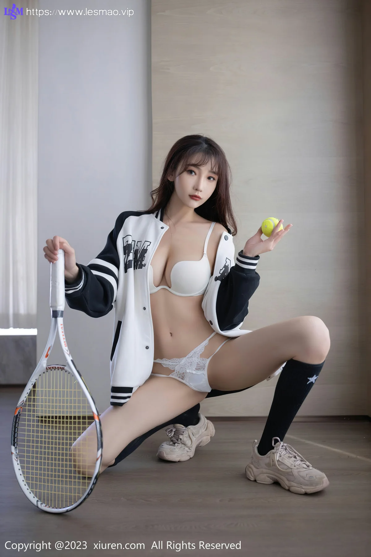 XiuRen 秀人 No.6884 陆萱萱 网球主题拍摄性感写真11 - 14