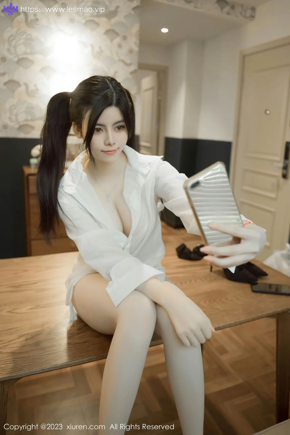 XiuRen 秀人 No.6896 白甜 小嫩姑娘性感写真 - 19