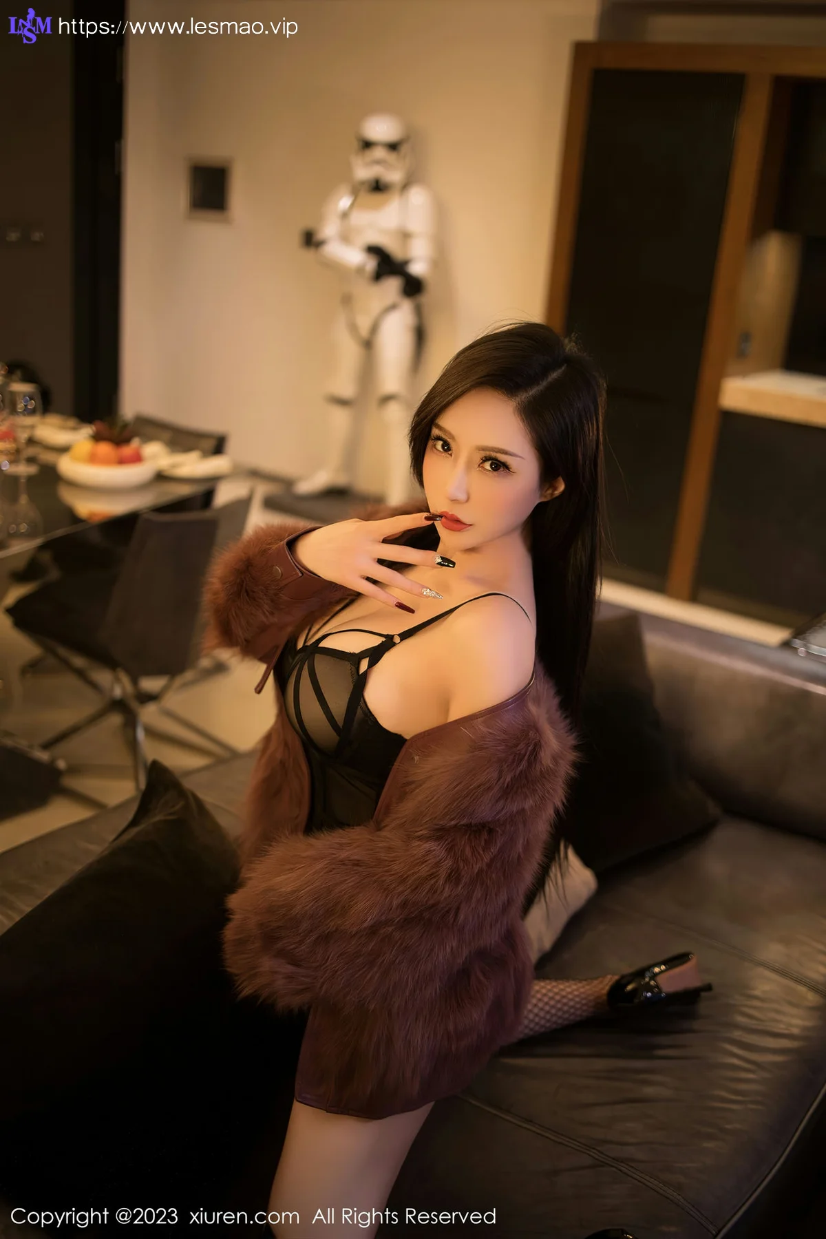 XiuRen 秀人 No.6908 大琪琪Emily 黑色情趣内衣 - 6