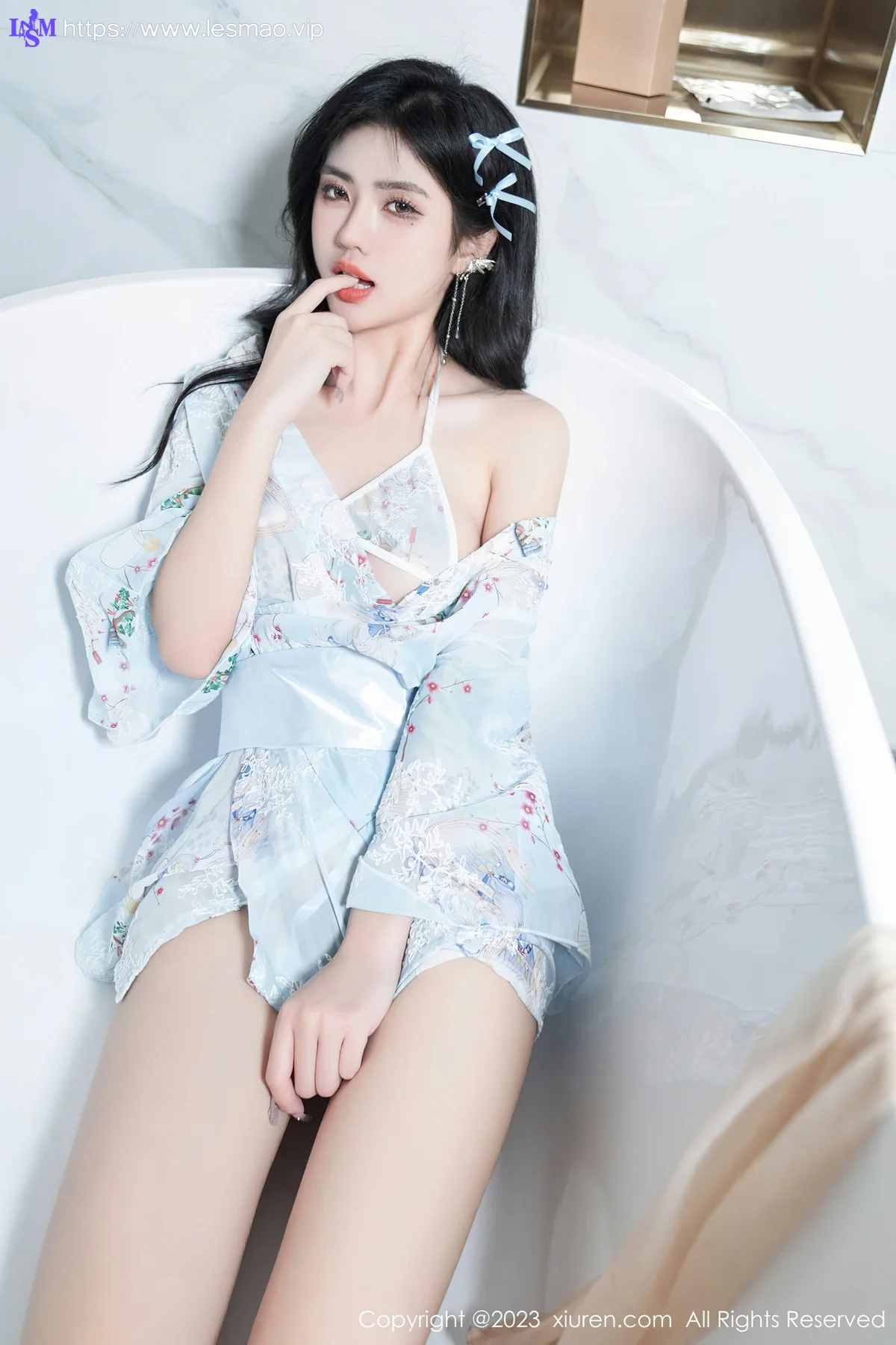 XiuRen 秀人 No.6924 浅浅Danny 原色丝袜性感写真1 - 35