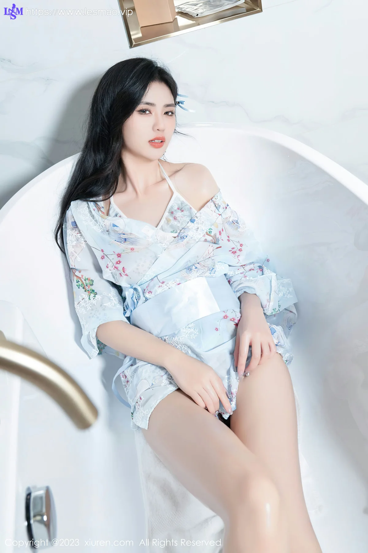 XiuRen 秀人 No.6924 浅浅Danny 原色丝袜性感写真1 - 38