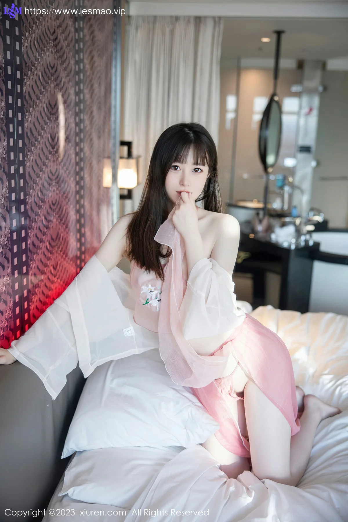 XiuRen 秀人 No.6926 林悠悠 首套写真粉色古装1 - 45