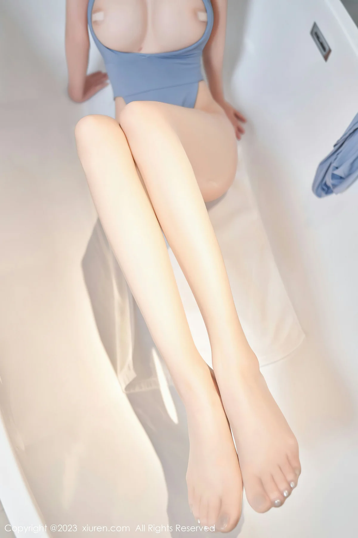 XiuRen 秀人 No.6936 章芃芃 新人浴室场景性感写真 - 49