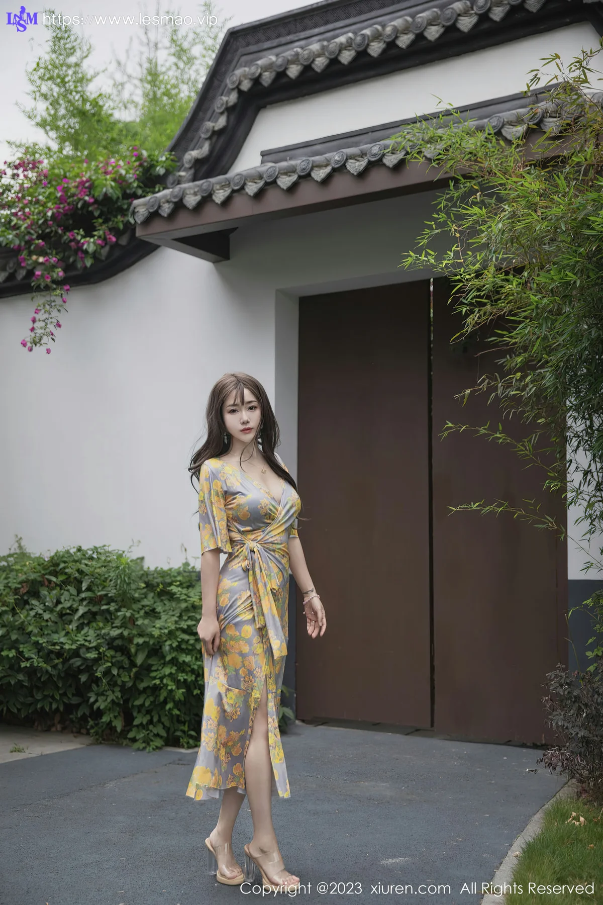 XiuRen 秀人 No.6949 严利娅Yuliya 黄灰色睡裙性感写真2 - 28