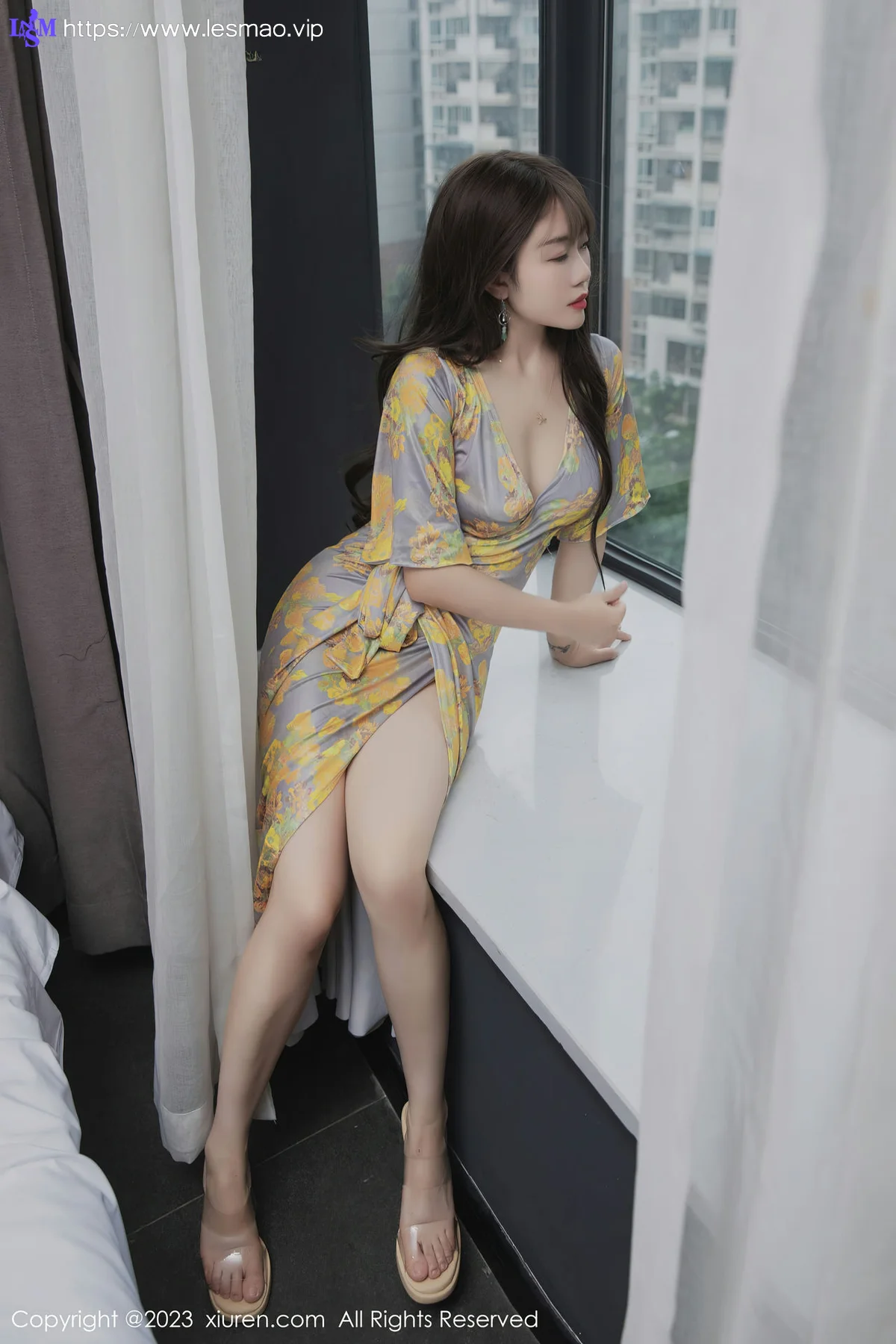 XiuRen 秀人 No.6949 严利娅Yuliya 黄灰色睡裙性感写真2 - 34