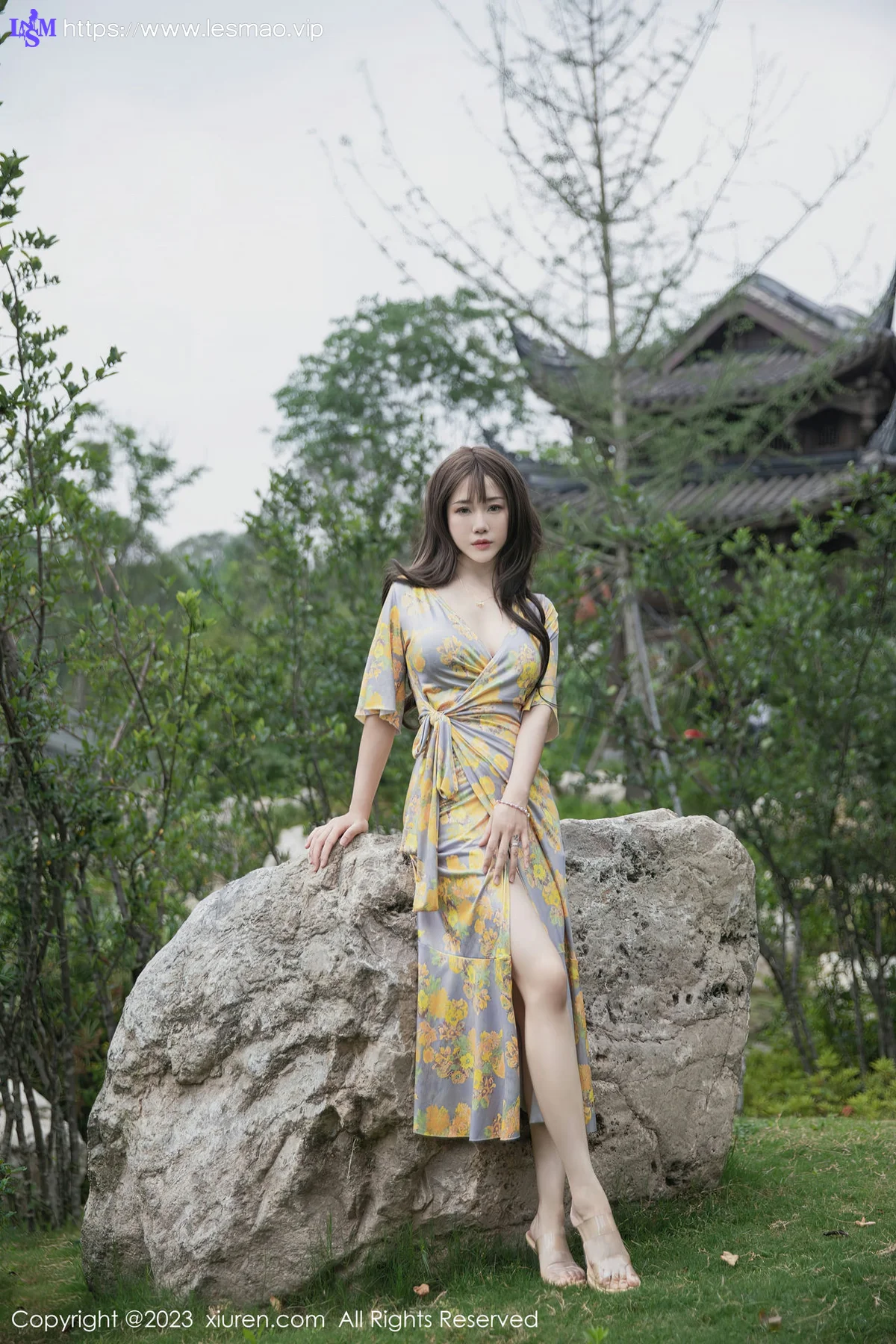 XiuRen 秀人 No.6949 严利娅Yuliya 黄灰色睡裙性感写真2 - 40