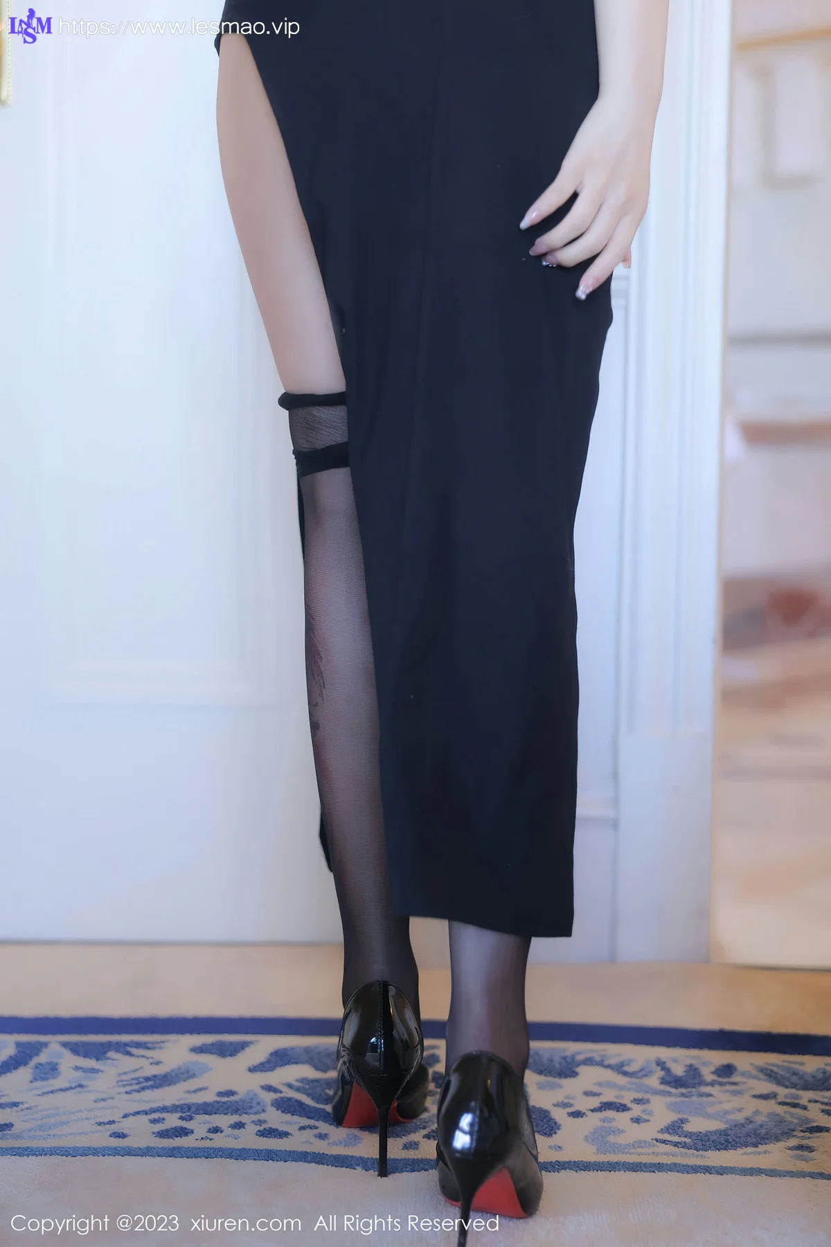XiuRen 秀人 No.6973 周思乔Betty巨乳黑色露肩短裙性感私房2 - 54