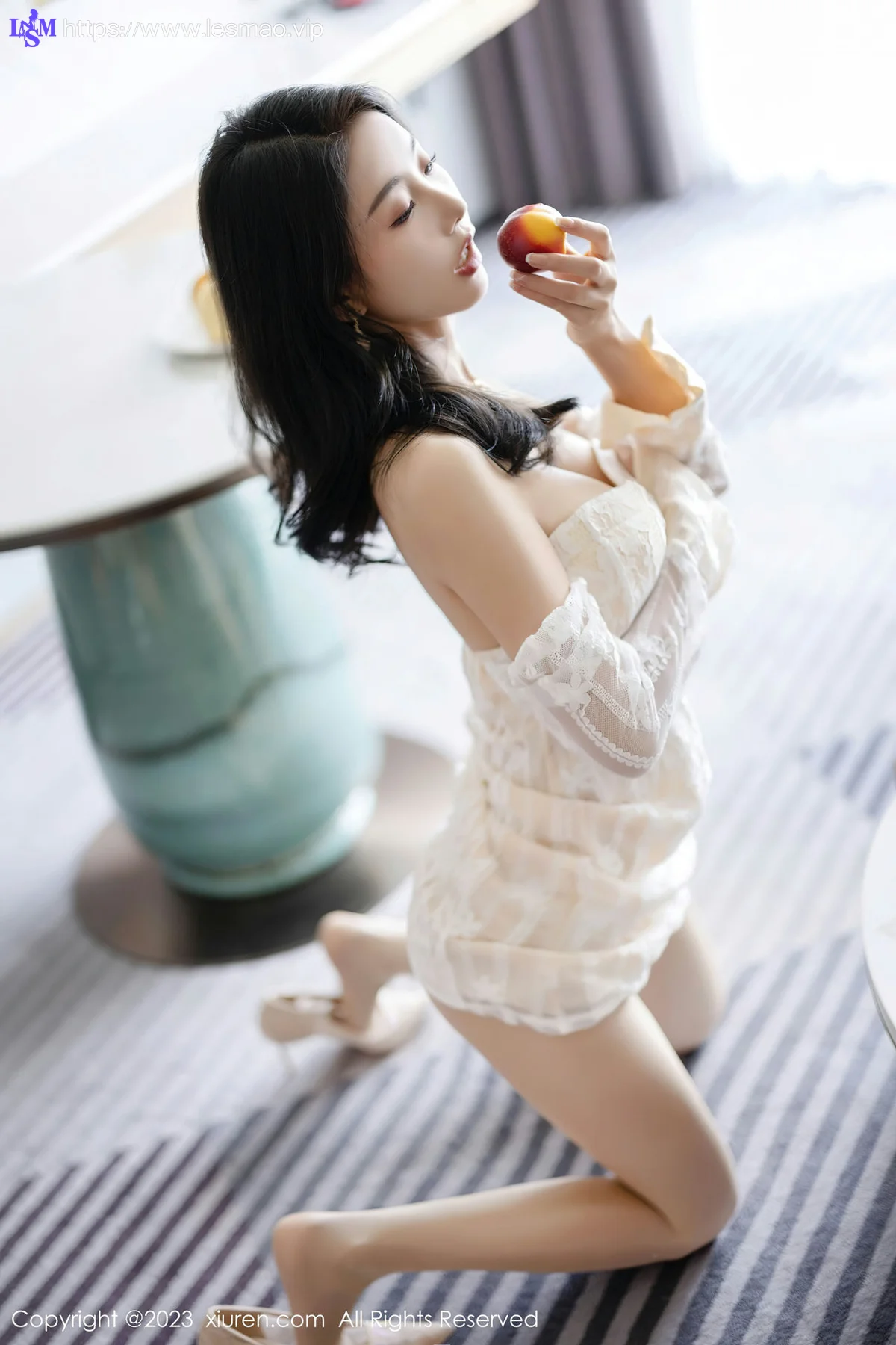 XiuRen 秀人 No.6974 苏苏阿 白色比基尼性感写真1 - 14