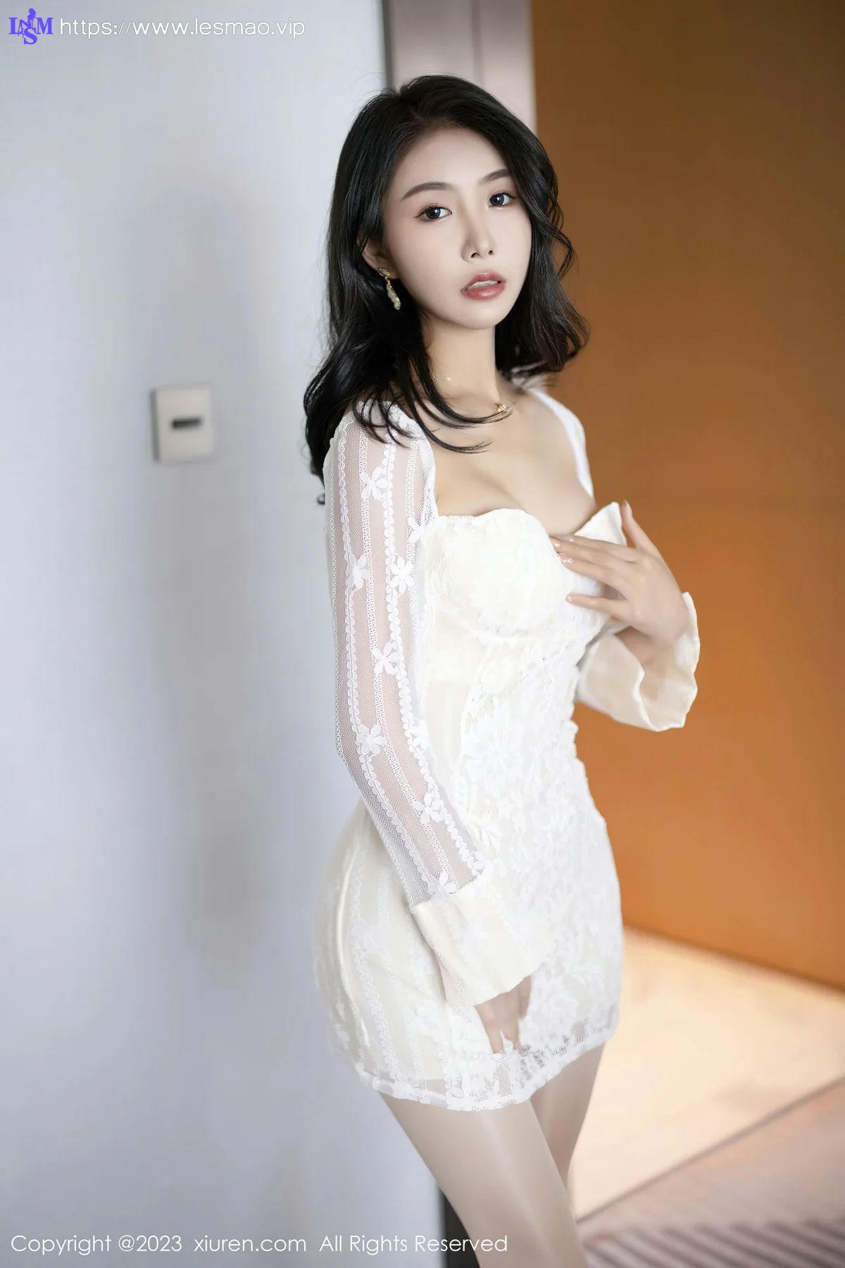 XiuRen 秀人 No.6974 苏苏阿 白色比基尼性感写真1 - 75